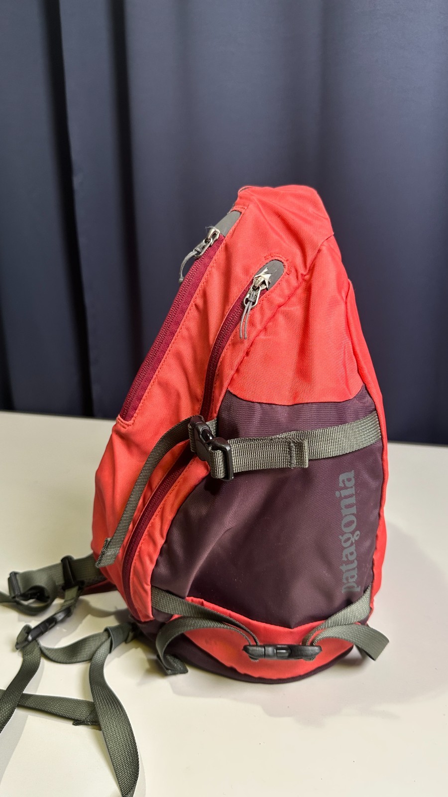 Patagonia Atom Sling 8L Crossbody Bag Coral Red Plum 48259 FA13 Discontinued