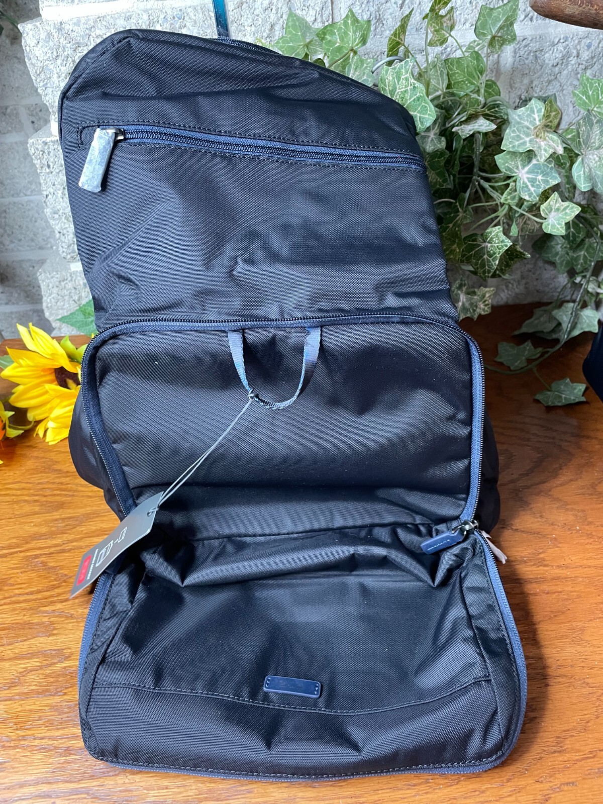 NWT TUMI BLACK CAMO PACKABLE BACKPACK FOLDABLE SHOULDER LRG BAG TRAVEL CARRYON