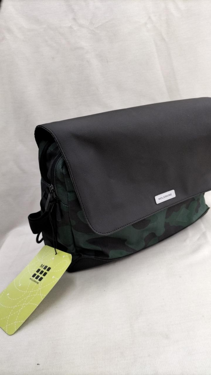 Moleskine Nomad Messenger Bag Model Green Camouflage Black MOLESKINE