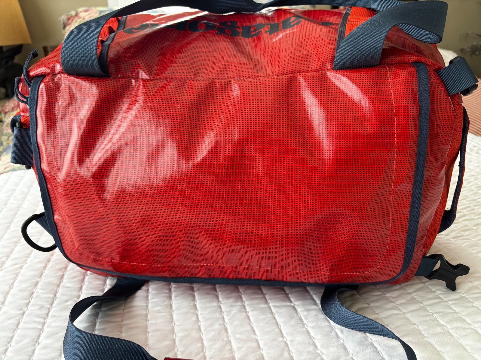 Patagonia Black Hole Duffle Bag 45L Red Orange Excellent