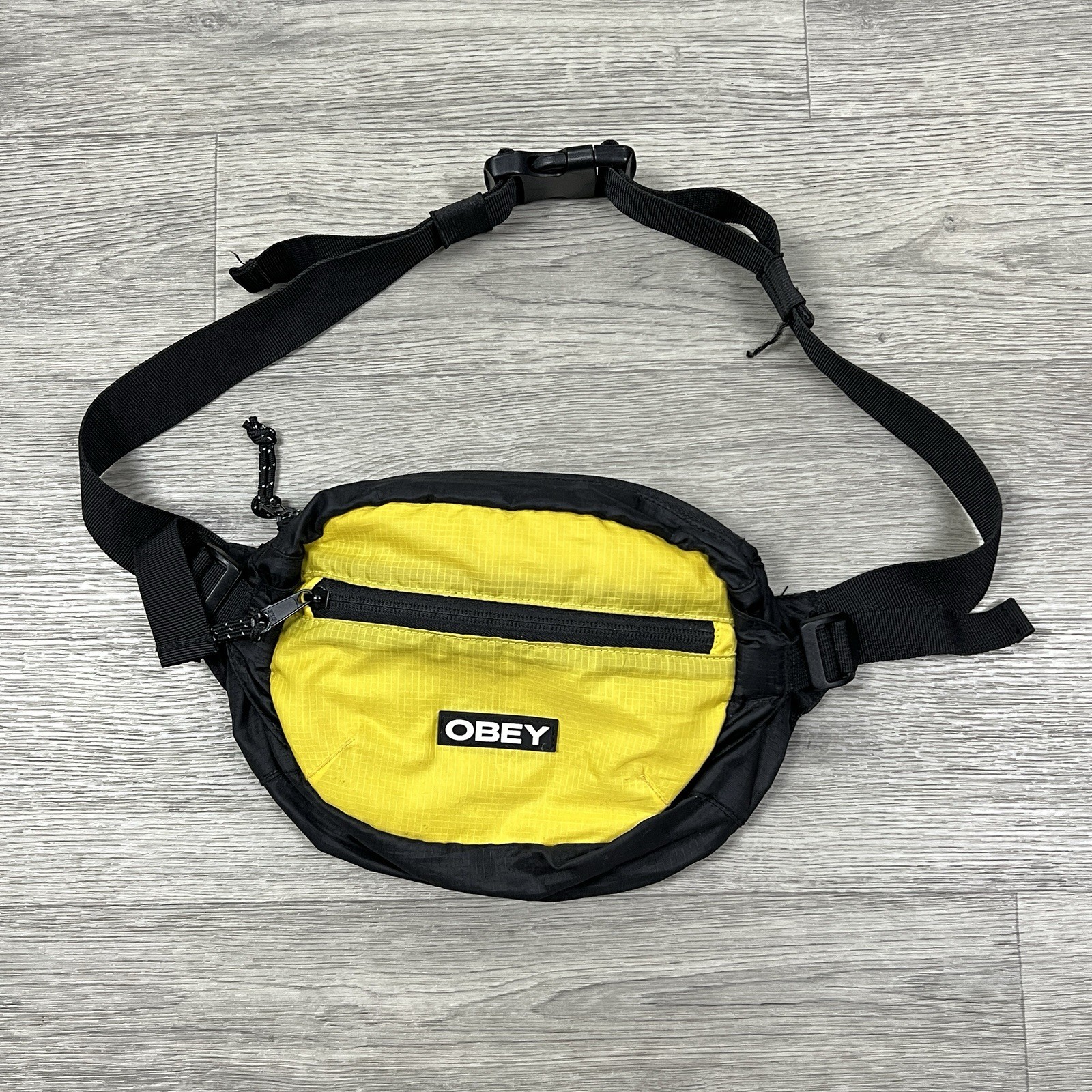 Obey Commuter Waist Bag Yellow Black Hip Pack Fanny Pack Crossbody Bag Logo