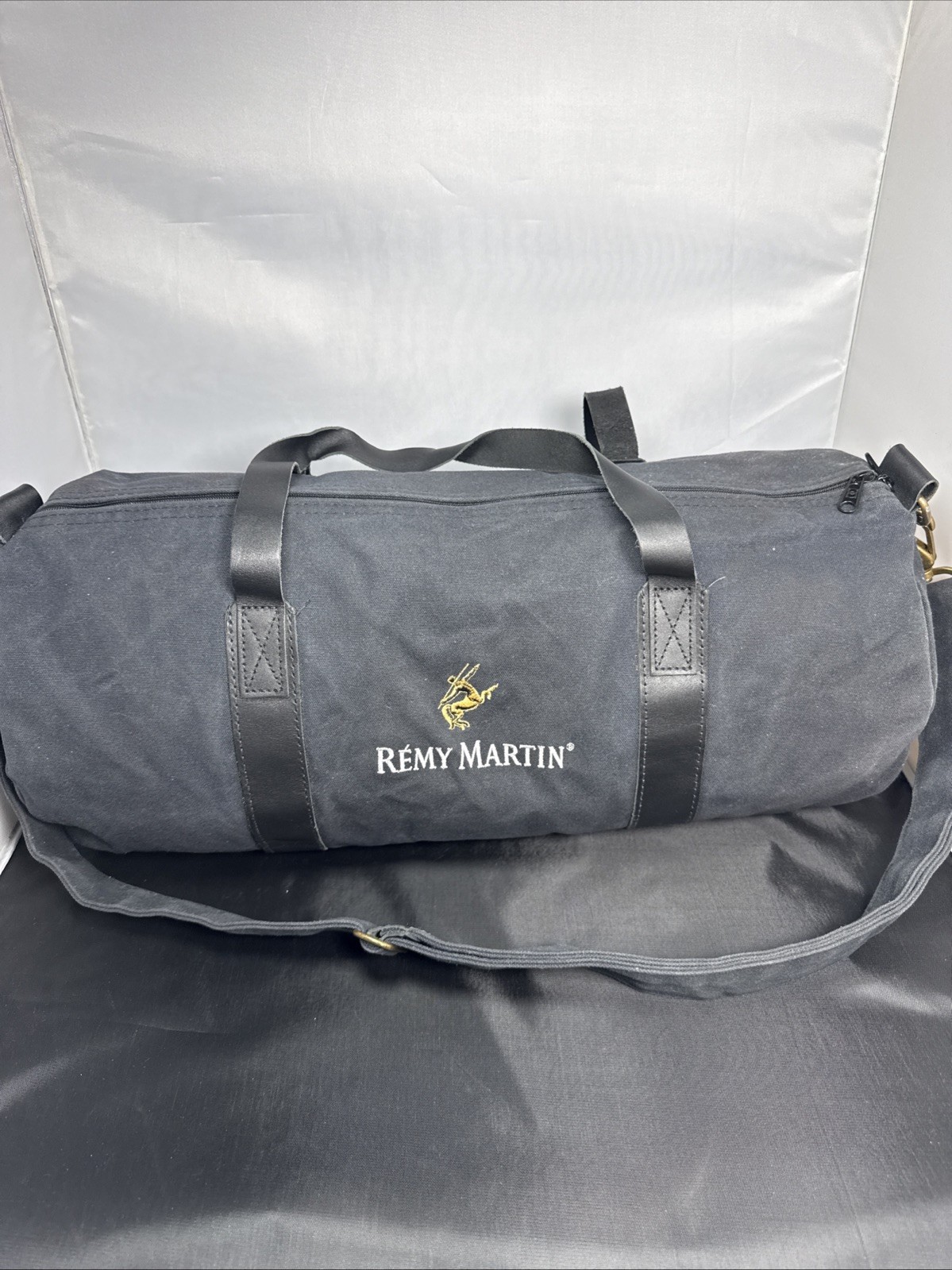 REMY MARTIN COGNAC Mens Duffel Bag Travel Tote Gym Canvas & Leather Collectible