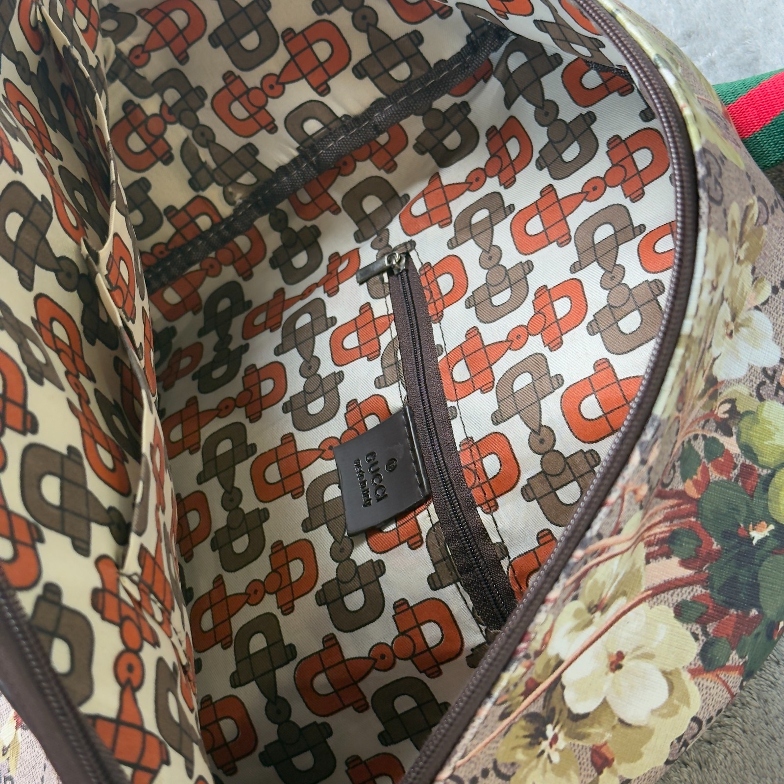 Gucci GG Supreme Tian Floral Bird Backpack
