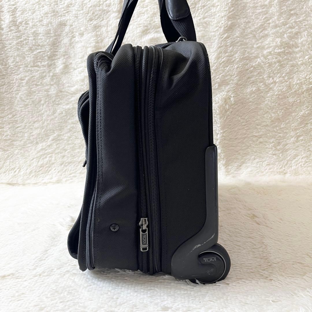 Item Tumi Carry Case Expandable Business Bag Black