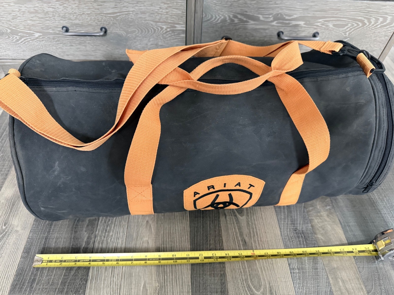 ARIAT EQUESTRIAN HEAVYDUTY DUFFLE, SHOW/BARN/GEAR BAG, ARIAT LOGO