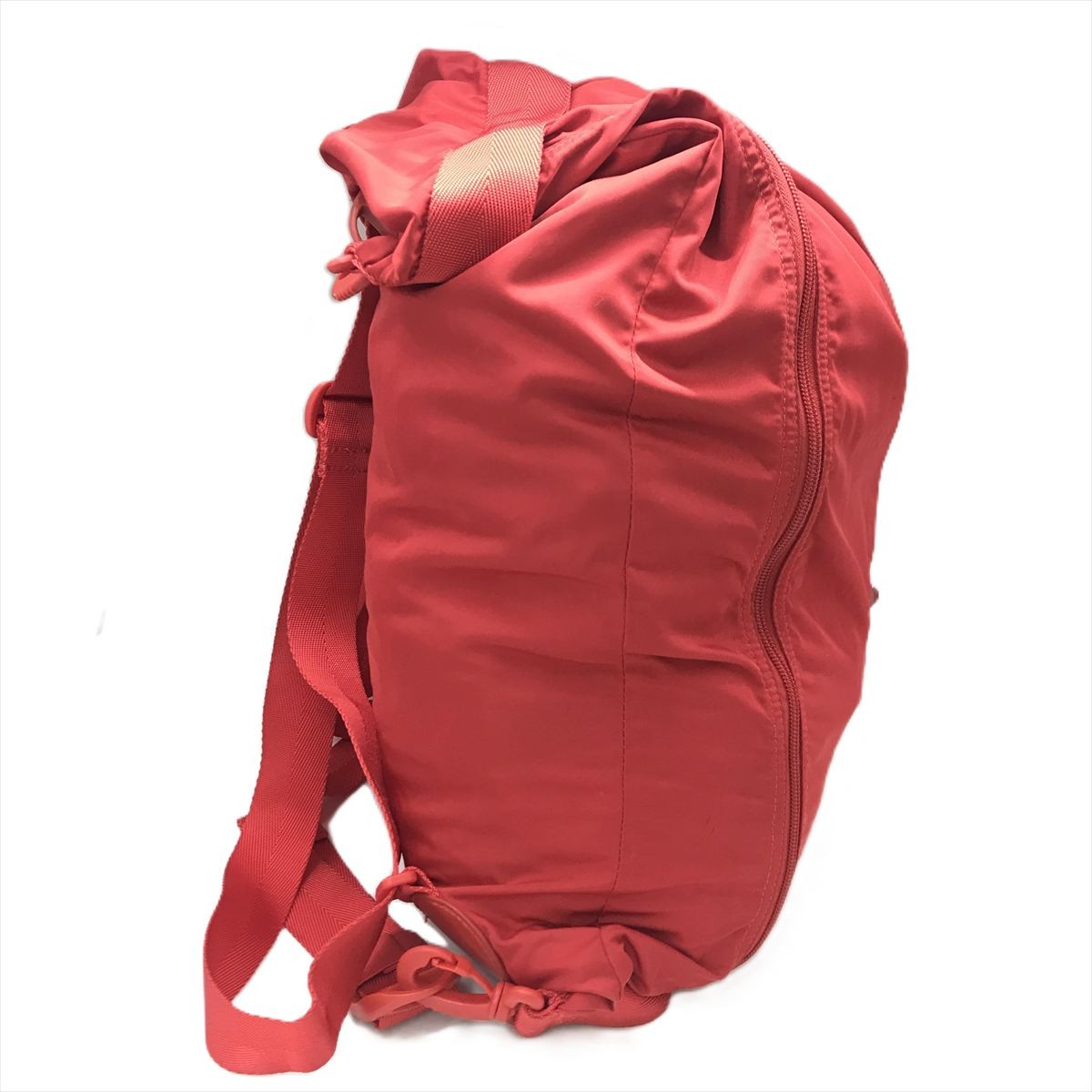 Import duty included for US buyers Y3 Weissly BP5920 Backpack Red Nylon Polyest