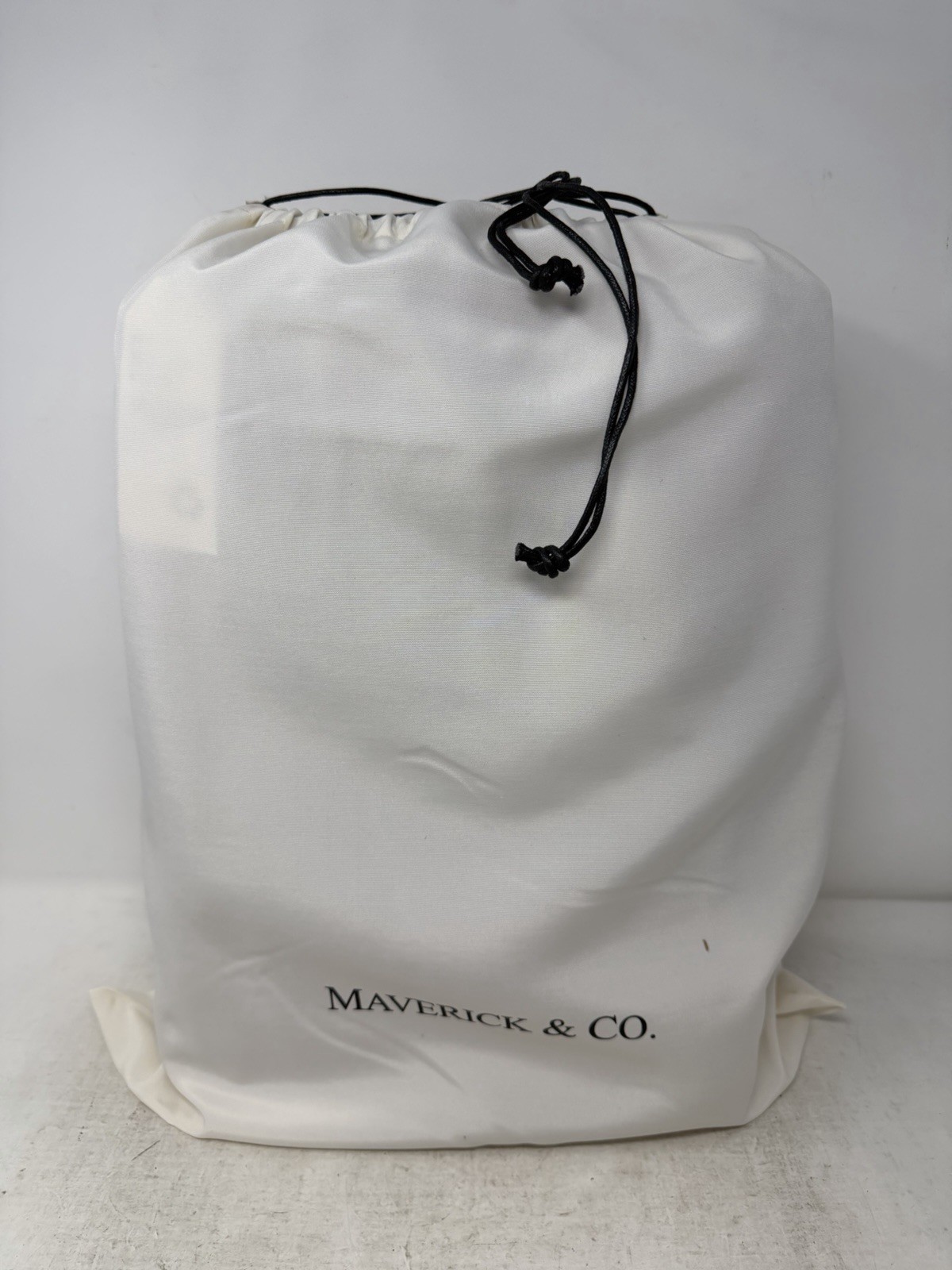 Maverick & Co. Explorer Light Plus Backpack 16.4L – Brown