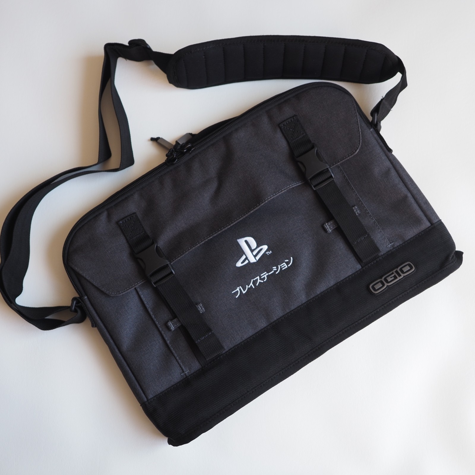 OGIO SONY PlayStation Messenger Bag Vintage (NEW OLD STOCK – Missing Tags)