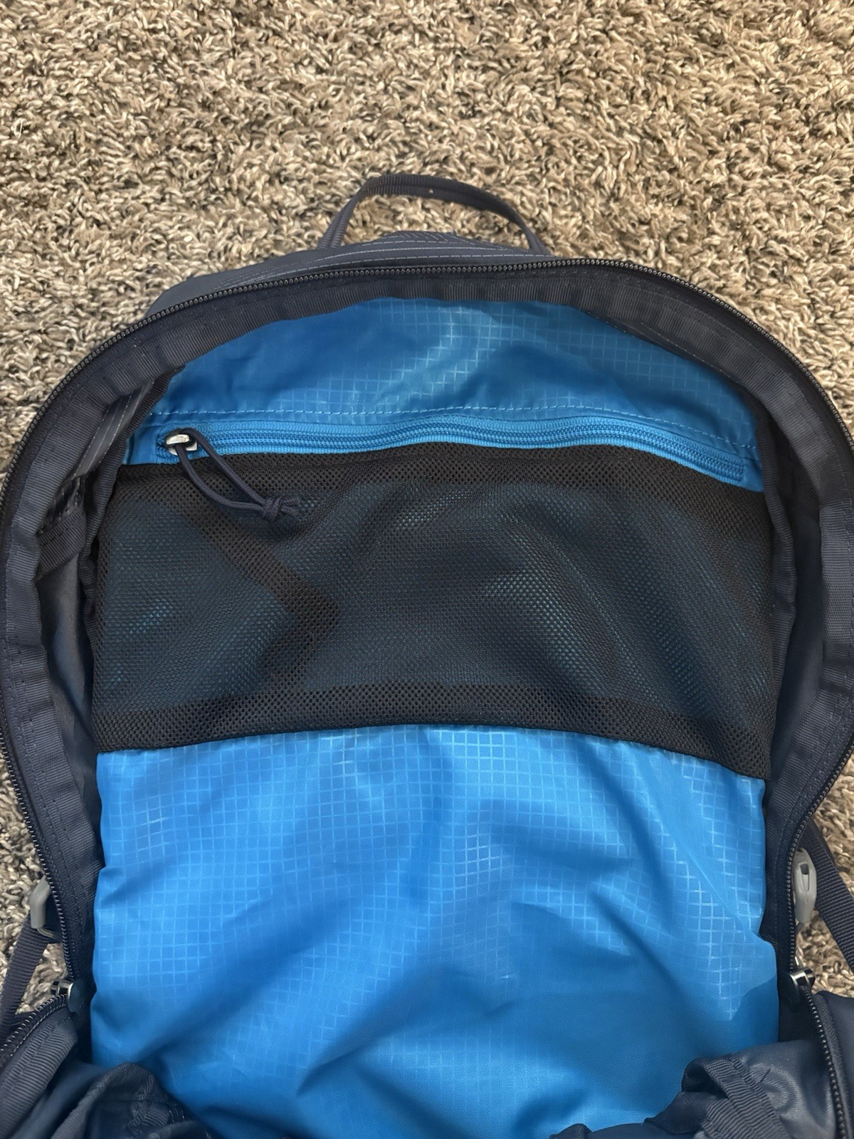 Gregory Miko 20L Daypack Volt Blue Men’s Backpack Lightly Used