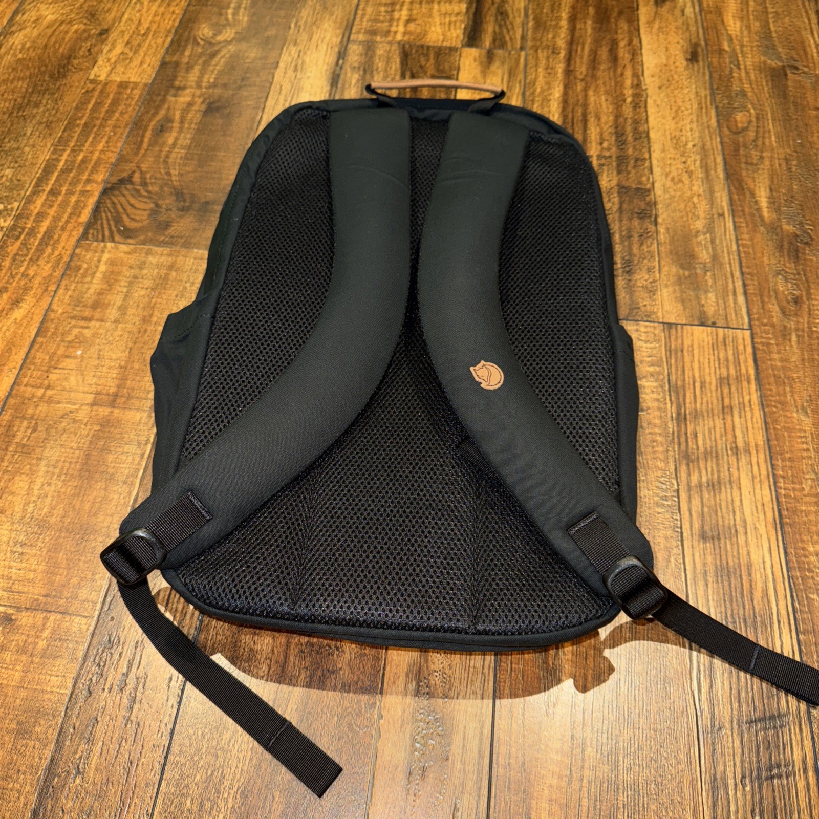 Fjallraven Raven 28/black