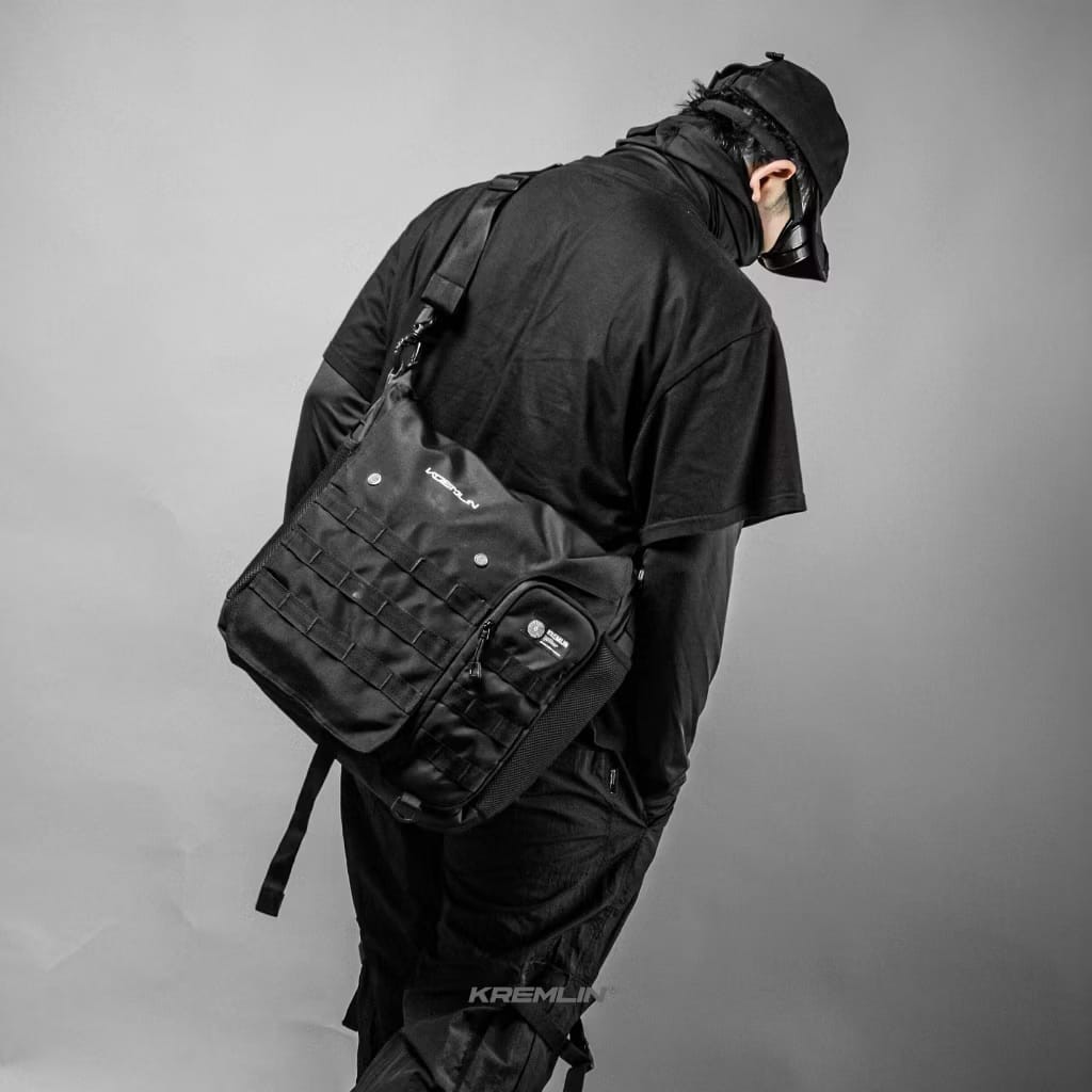 Kremlin Atom Tactical Black Sling Messenger Bag Futuristic Fullzip Crossbody