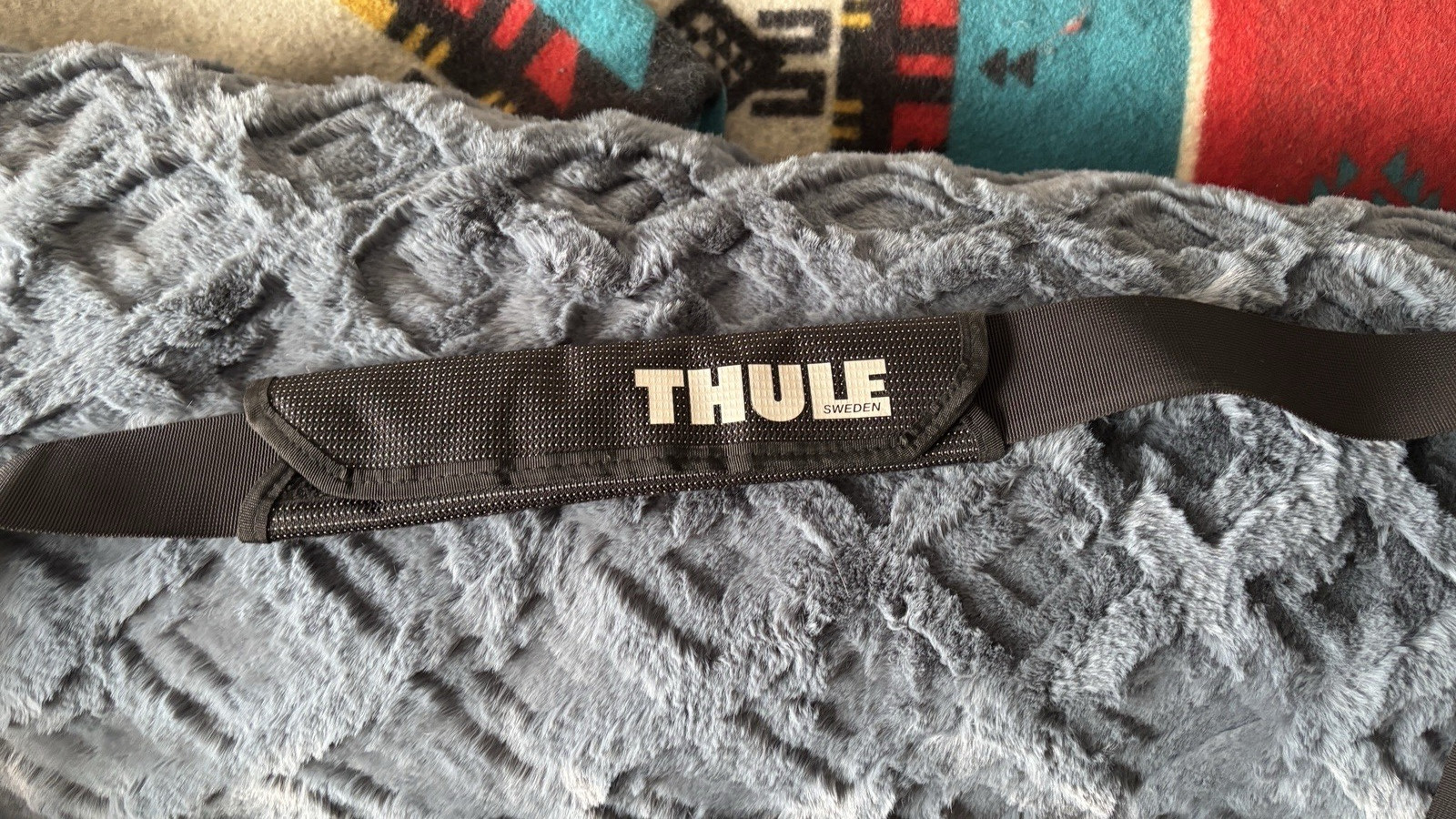 THULE Bag Messenger Crossover Crossbpdy | 15 Inch Laptop | VG Condition