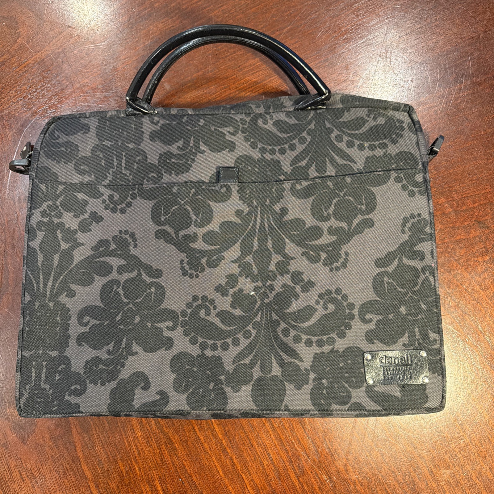 DENALI Women’s Padded Laptop Bag – See Description