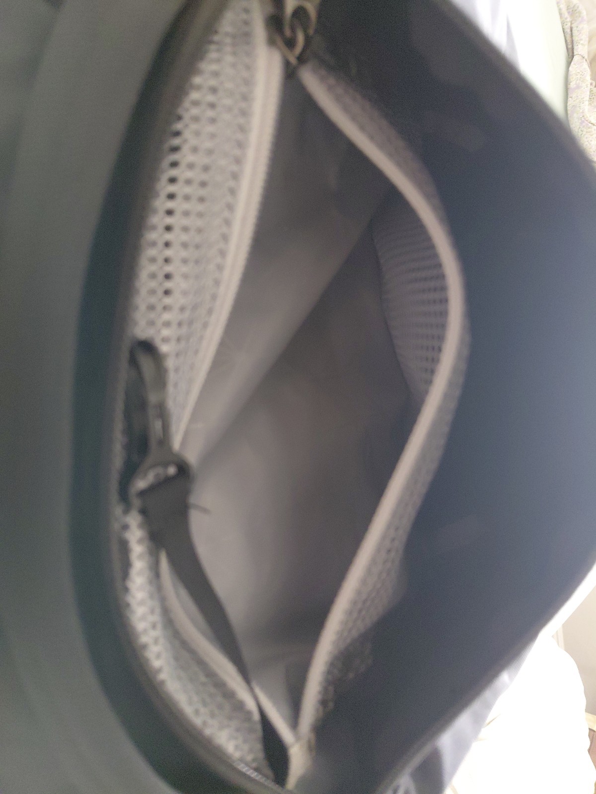 Gregory Compass 40, Laptop Compartment And 2 Zippered Pockets, For Travel