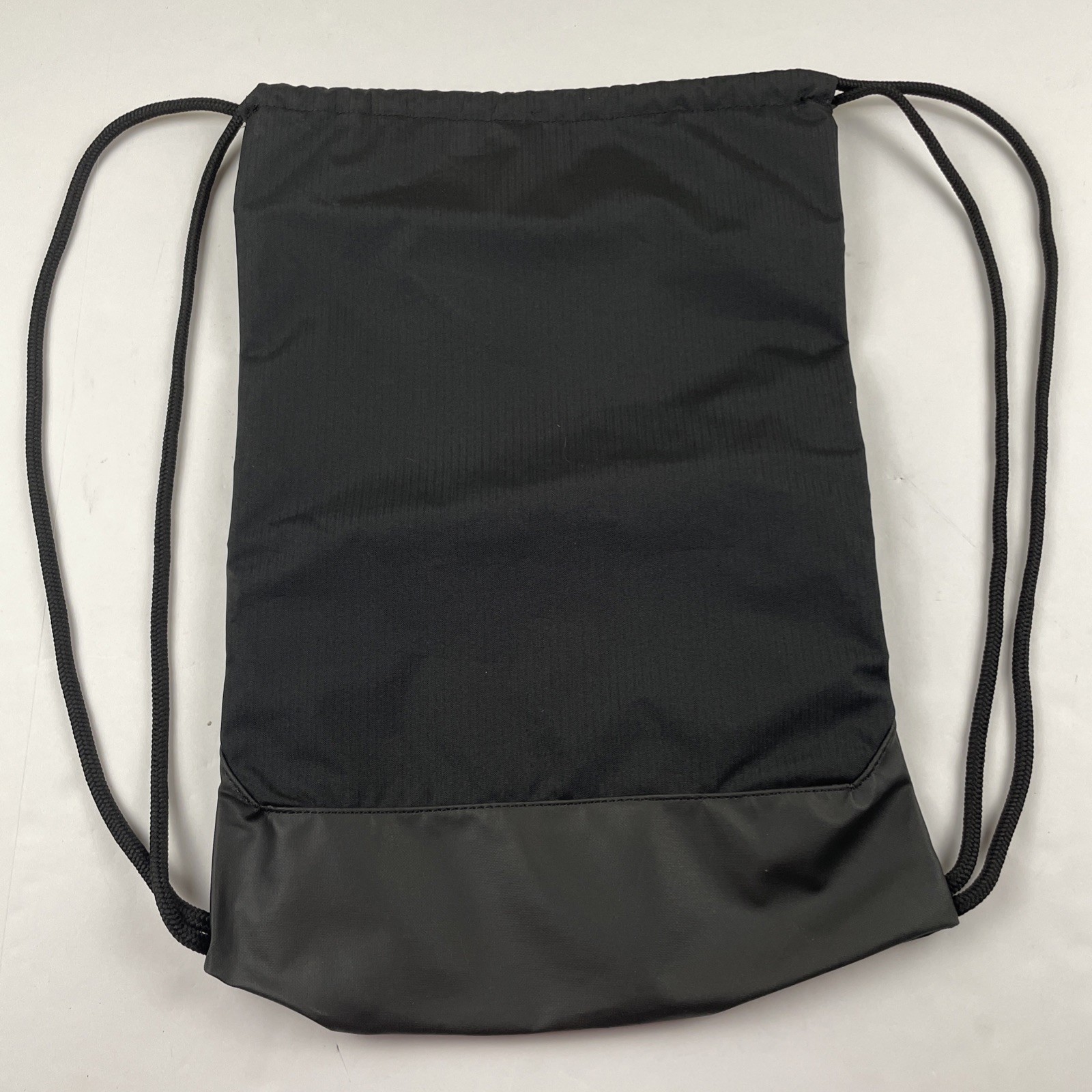 New Nike Brasilia 9.5 Drawstring Training Gym Sack Black 20″x 13″ Canvas Poly