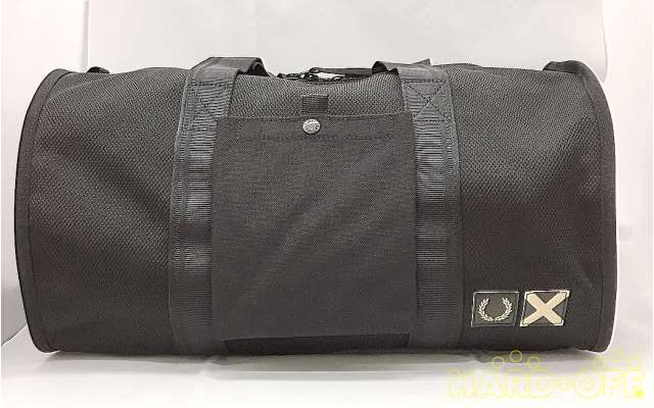 Unused Item Boston Bag Model Number FZ25006 FRED PERRY