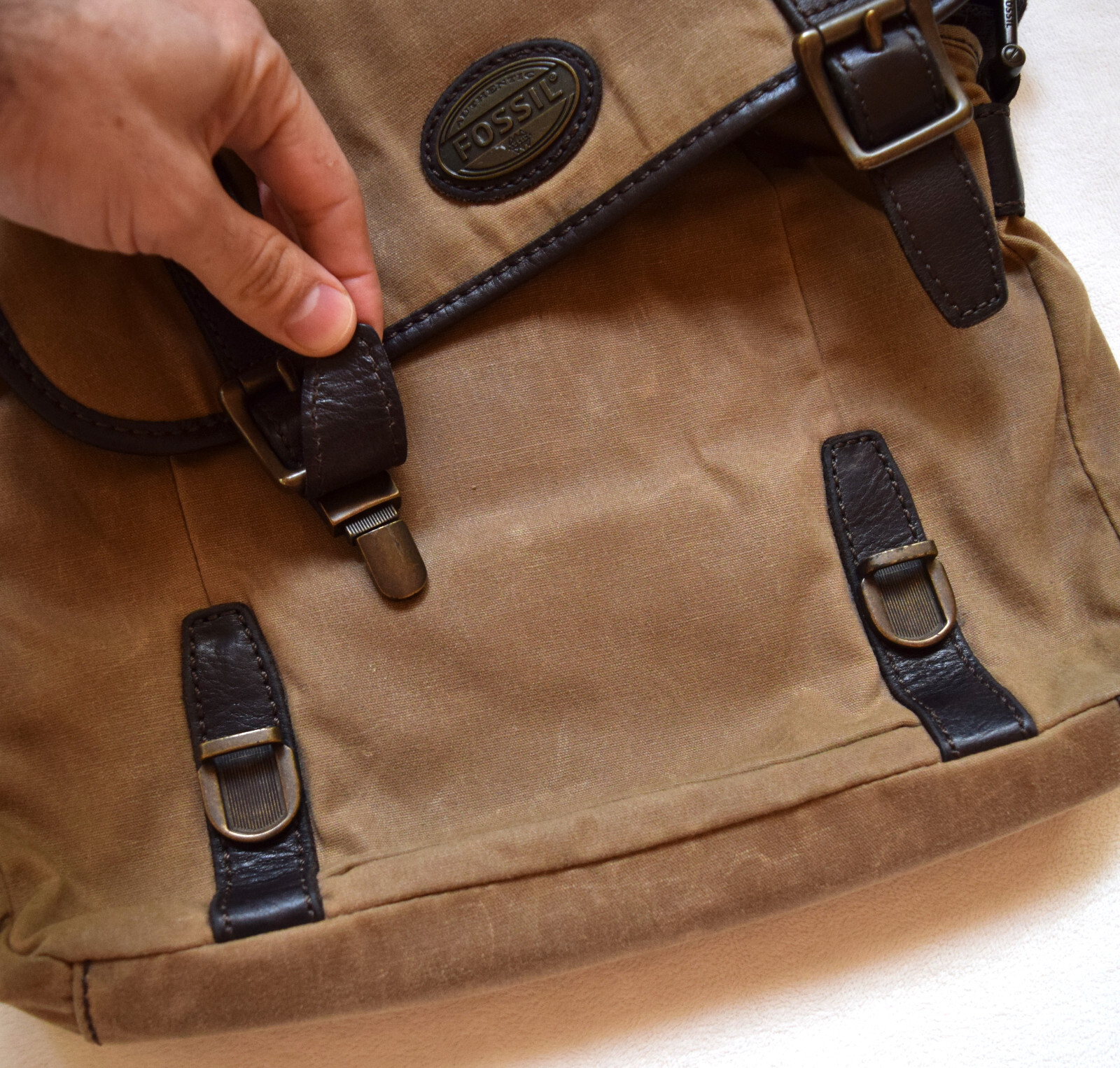 FOSSIL Canvas Messenger Laptop Leather Trim Crossbody Shoulder Bag 12″x9″x2″