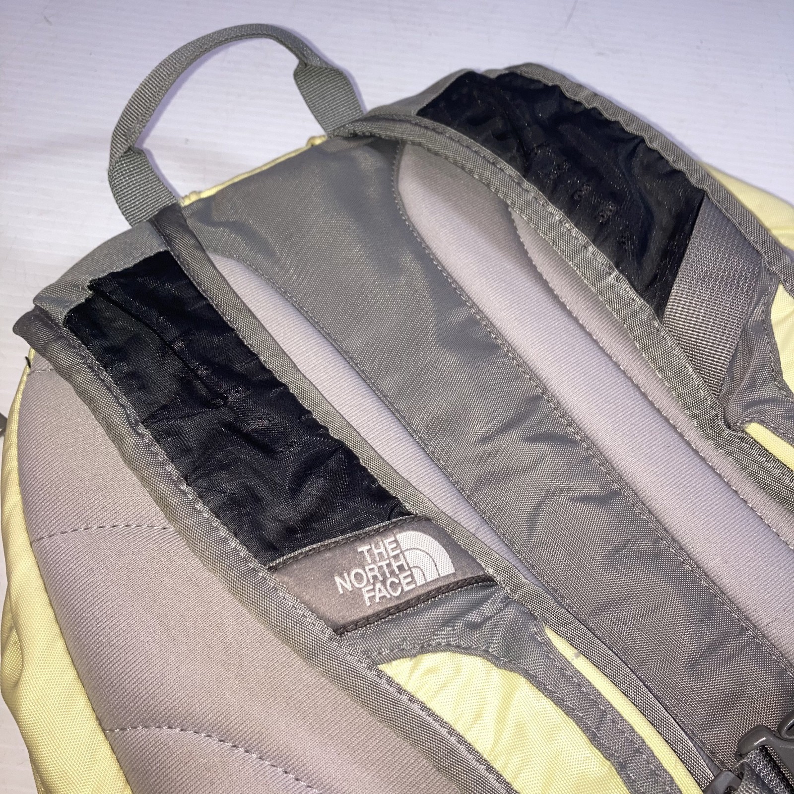 The North Face Recon Backpack Yellow Grey One Size 17″