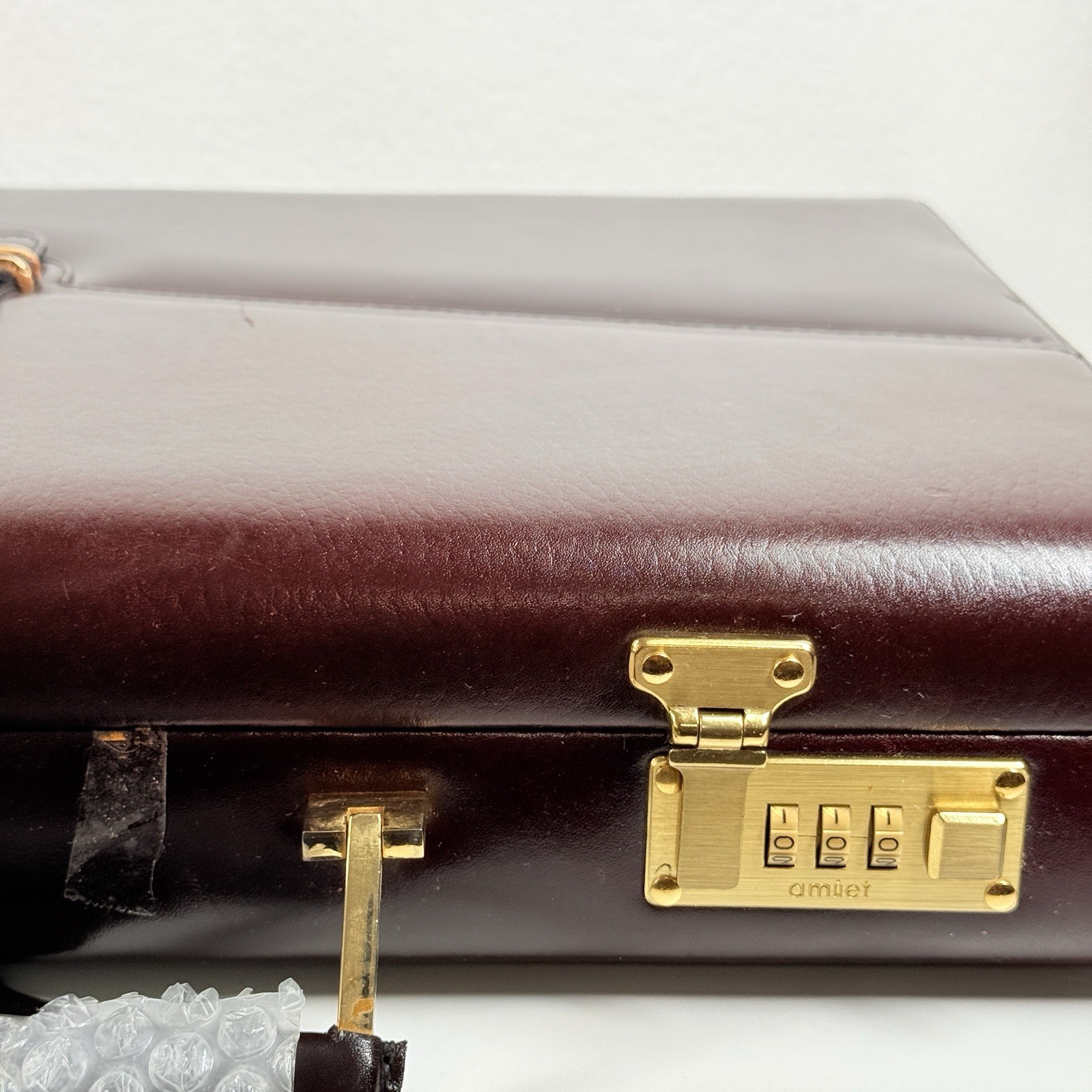 Amiet Burgundy/Maroon Leather Briefcase Combination Locks 17×13” With Tags
