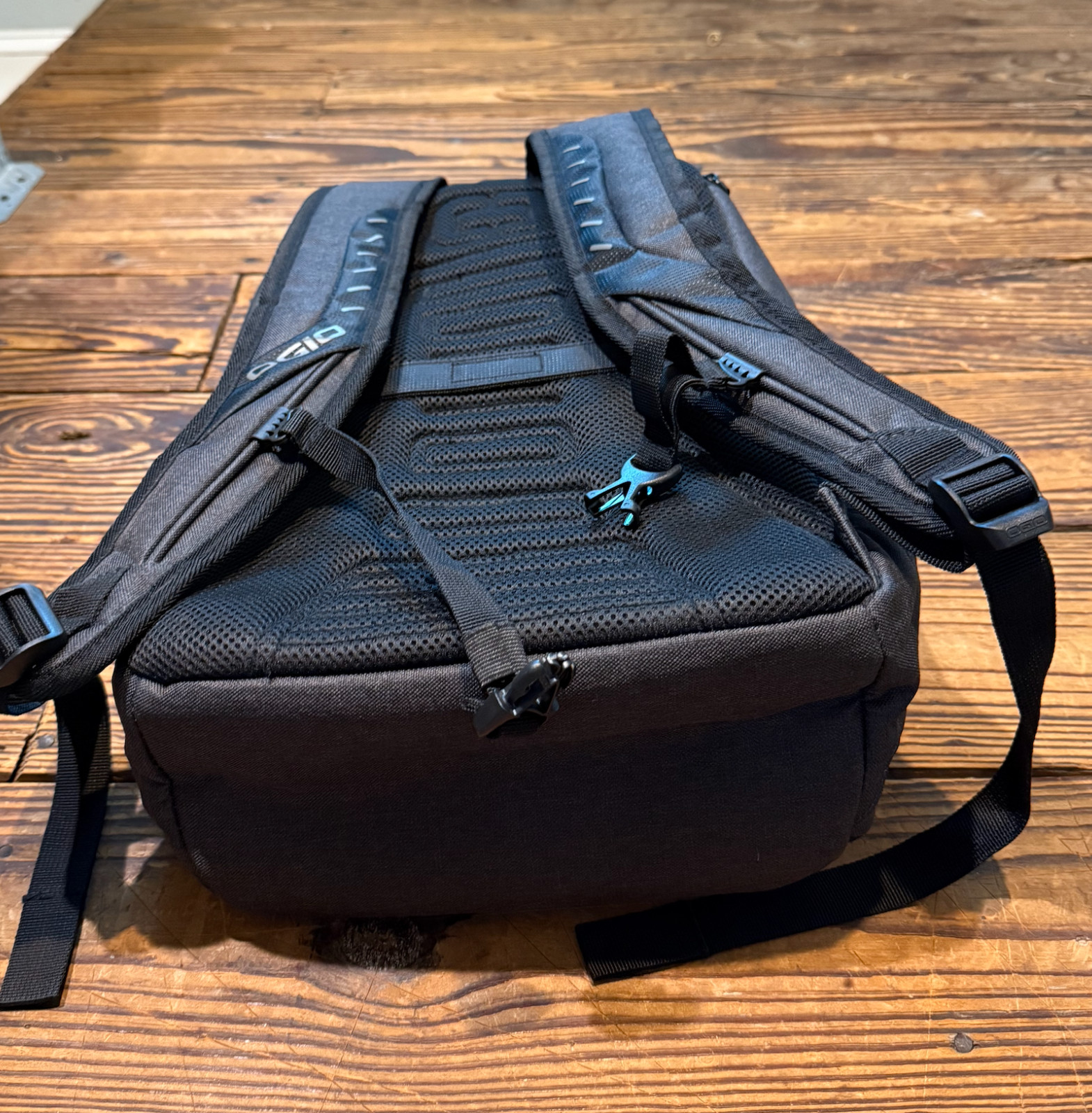 NEW Ogio Backpack Gambit Padded Laptop Backpack Graphite Black NWOT Audacy Logo