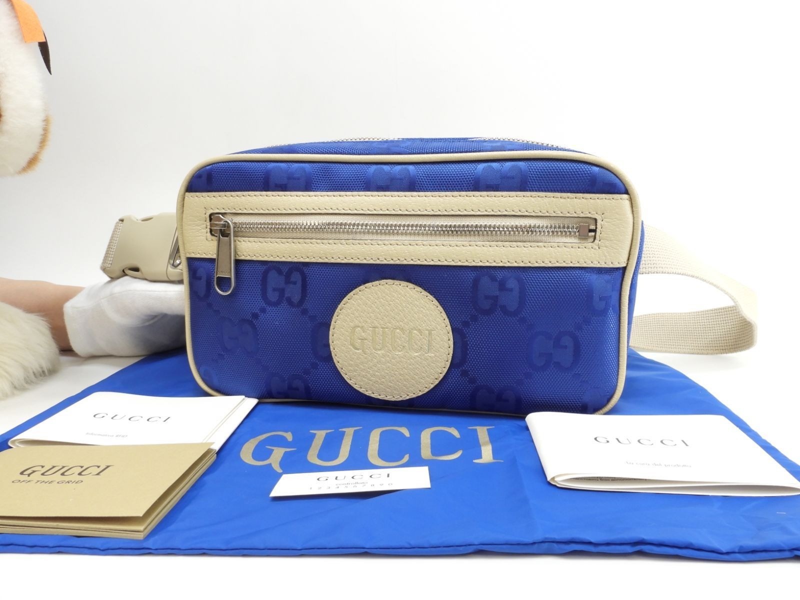 Gucci GG Belt Bag Blue Cream Nylon Leather 9.4*5.5*2.3 inch