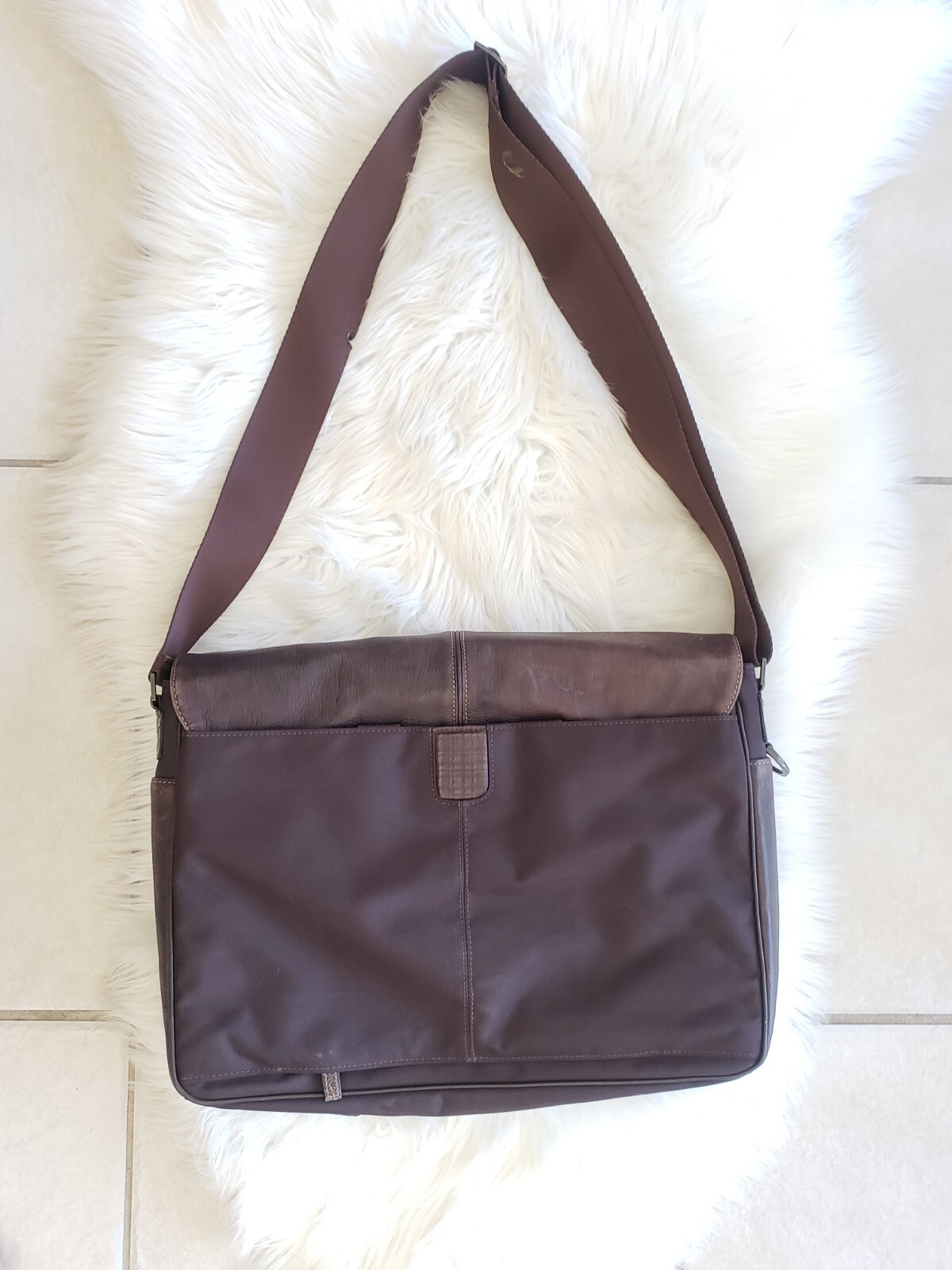 🌺Boconi Brown Leather Garth Slim Mailbag Men Messenger Laptop Crossbody Bag