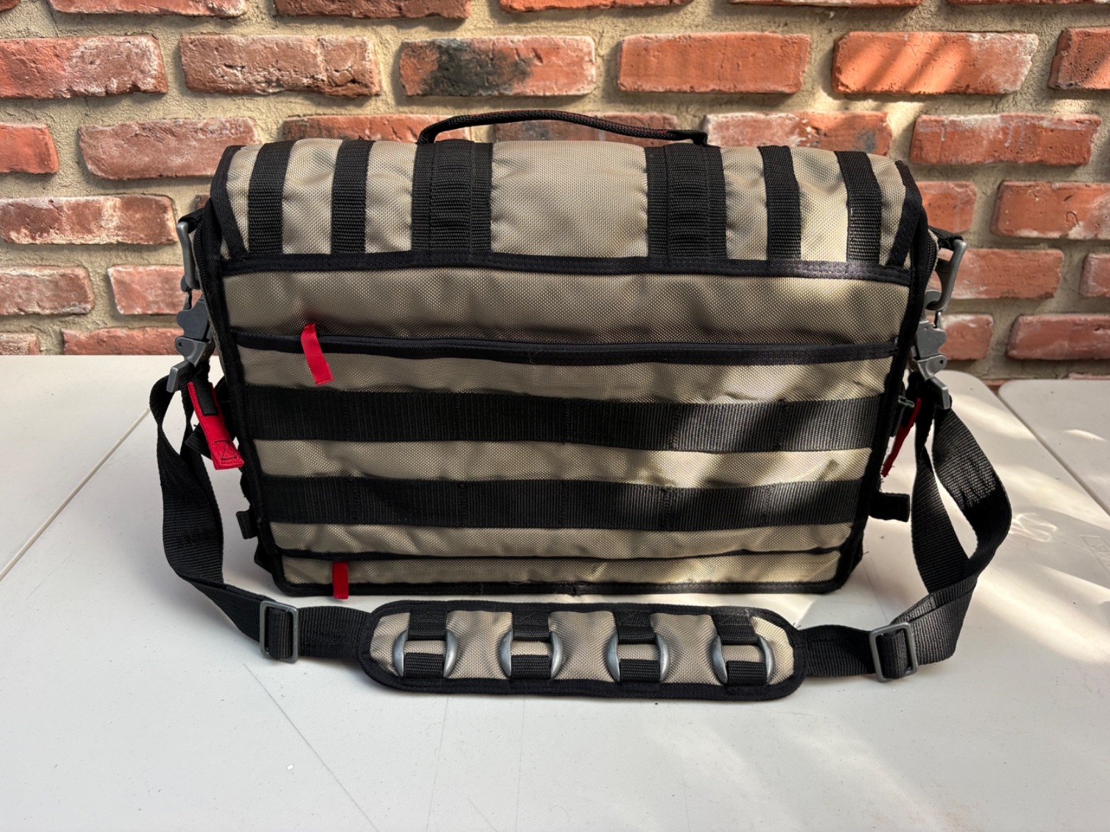 OAKLEY TACTICAL FIELD GEAR Laptop Bag Briefcase Messenger 20-S1242-B