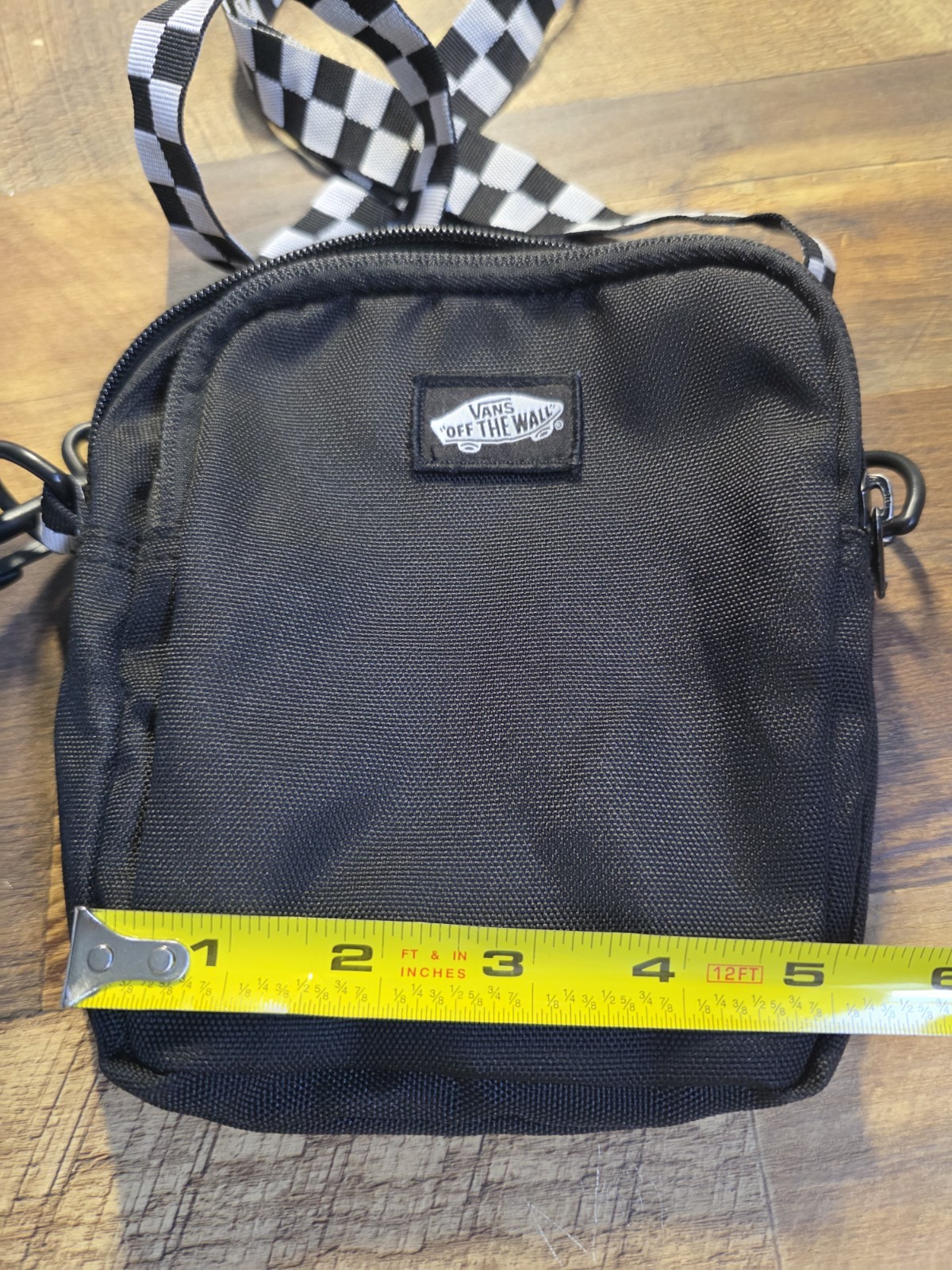 VANS small Go Getter Cross-Body Shoulder Bag Purse Black & White Checker