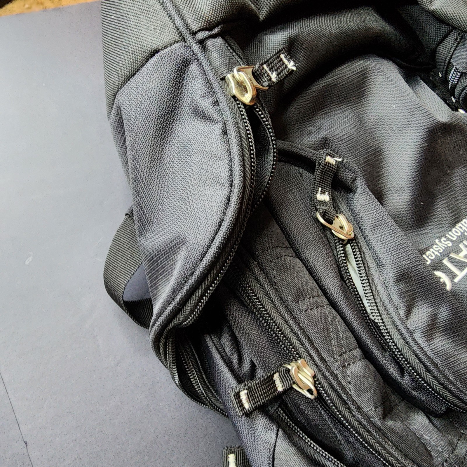 ​OGIO Mastermind Backpack NWT Laptop School Travel Bag Tech 7 outside Pockets