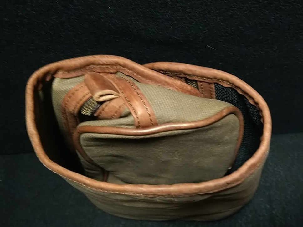 Buffalo Jackson Dakota Dopp Roll Up Waxed Canvas Toiletry Organizer Portable