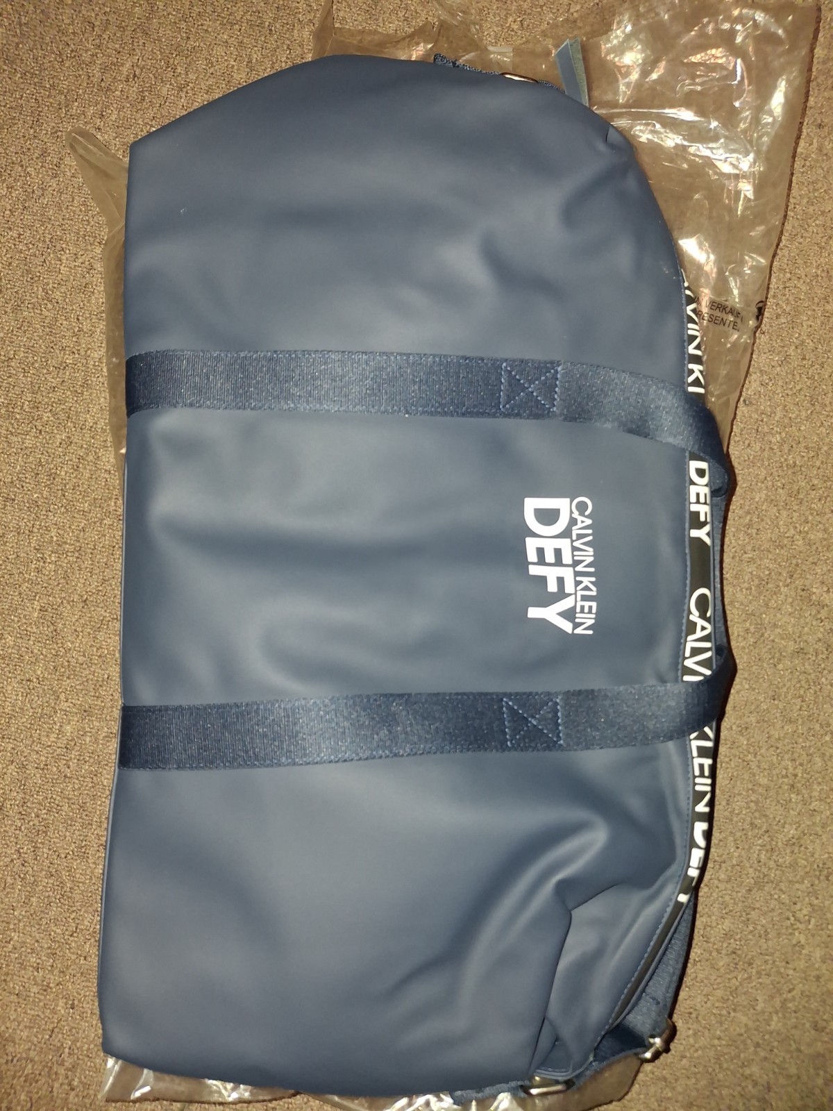 Calvin Klein Defy Weekend Bag Sac Mens Navy NWT!!