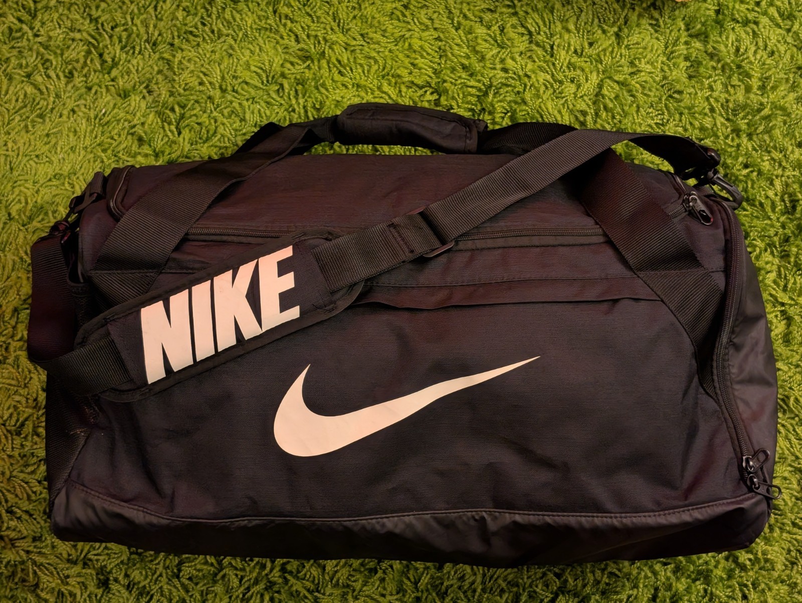 Nike Brasilia Medium Duffel Bag 60L Black White BA5977-010 Training Gym