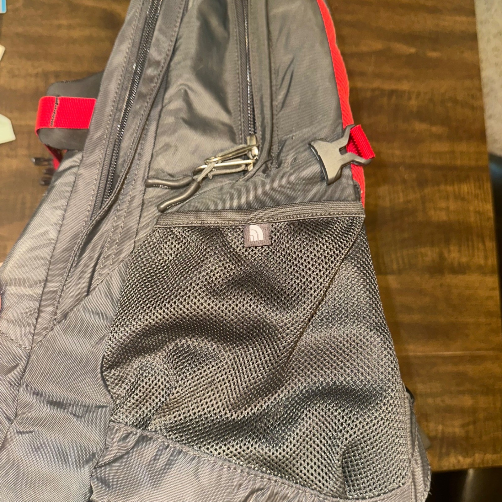 The North Face Recon Backpack Black/Red Laptop Hiking Travel School 30L