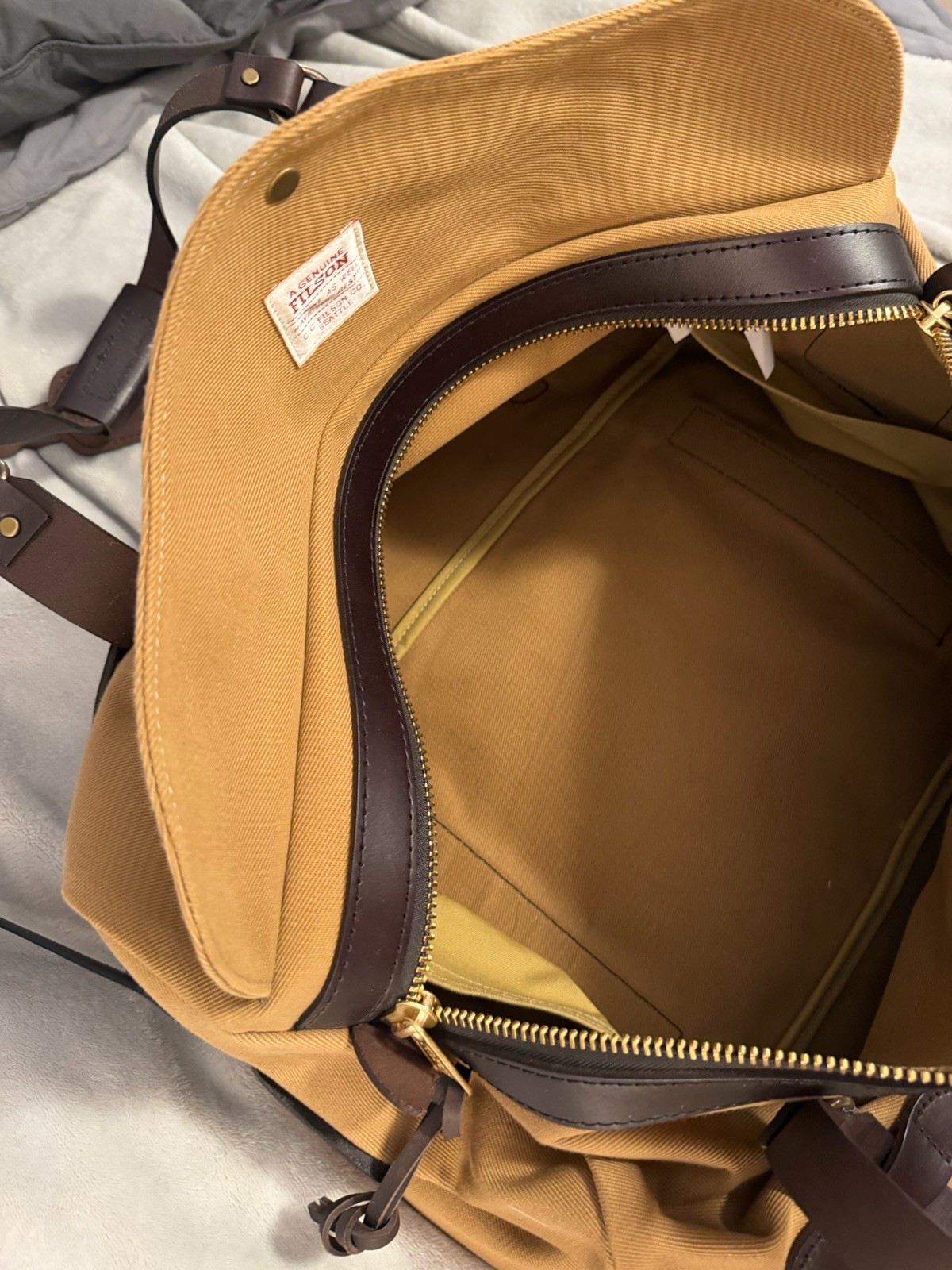 filson medium rugged twill duffle bag