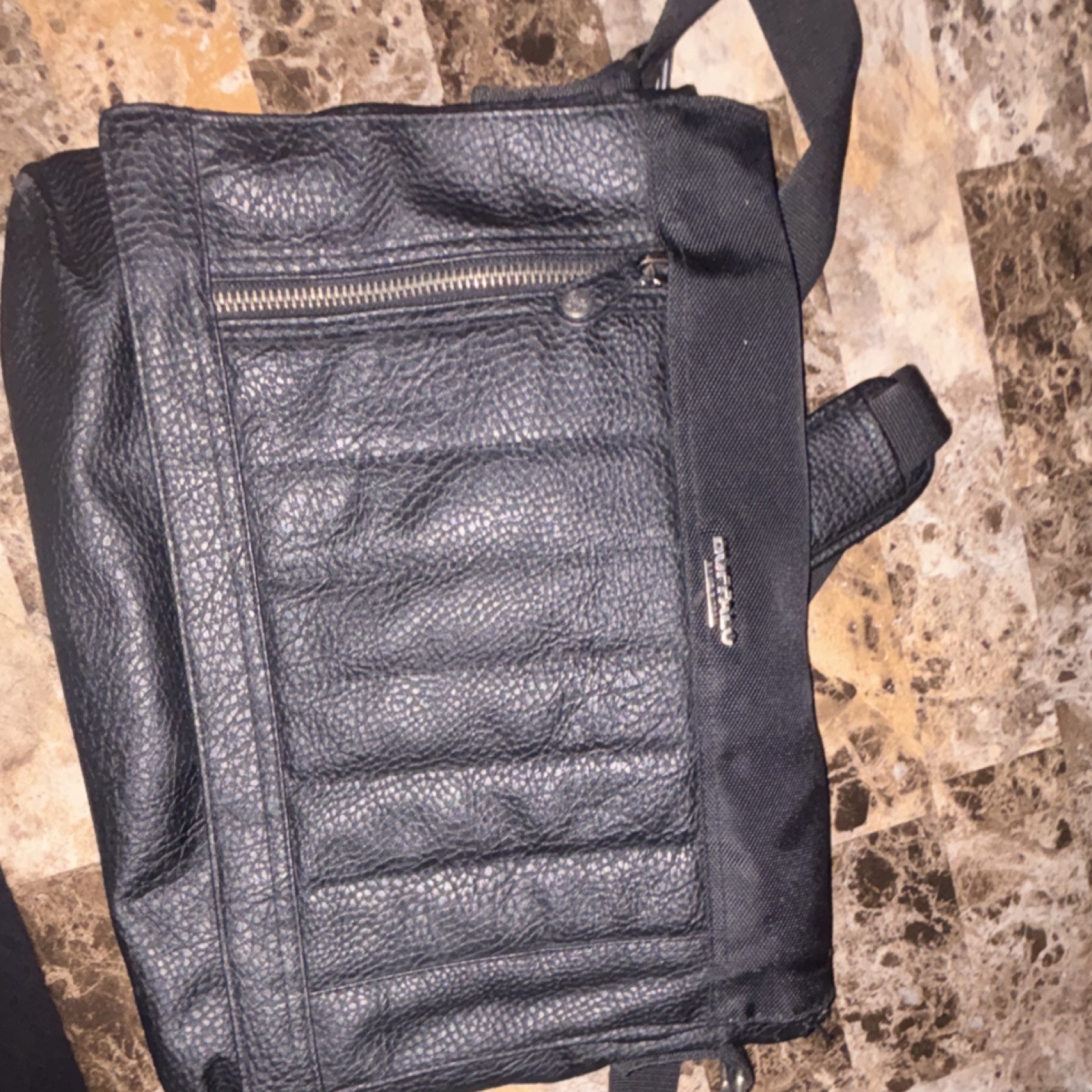 Buffalo Armani Messenger Bag Adjustable Strap Inner Pockets Black Men