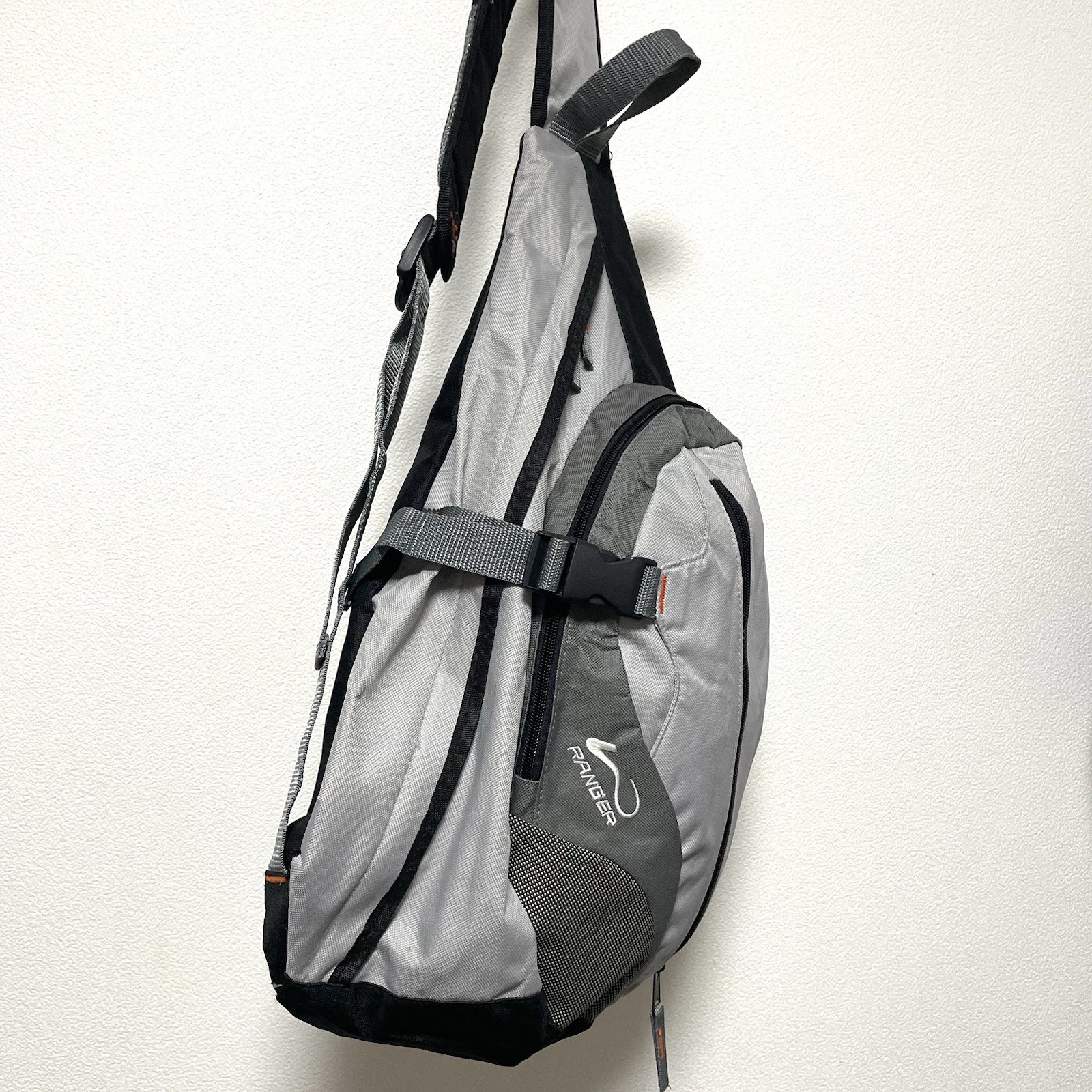 Vintage Ranger Sling Bag Crossbody Messenger Backpack Oakley ACG Grey Y2K 00s