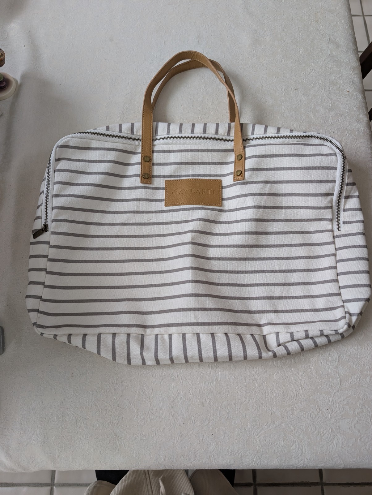 Cozy Earth Striped Duffel Bag White Gray Tan Zip Double Handles Unisex