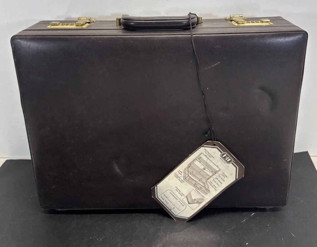 HIT Industries Brown Attache Briefcase 18x13x3.5 Vintage With Tag Unused