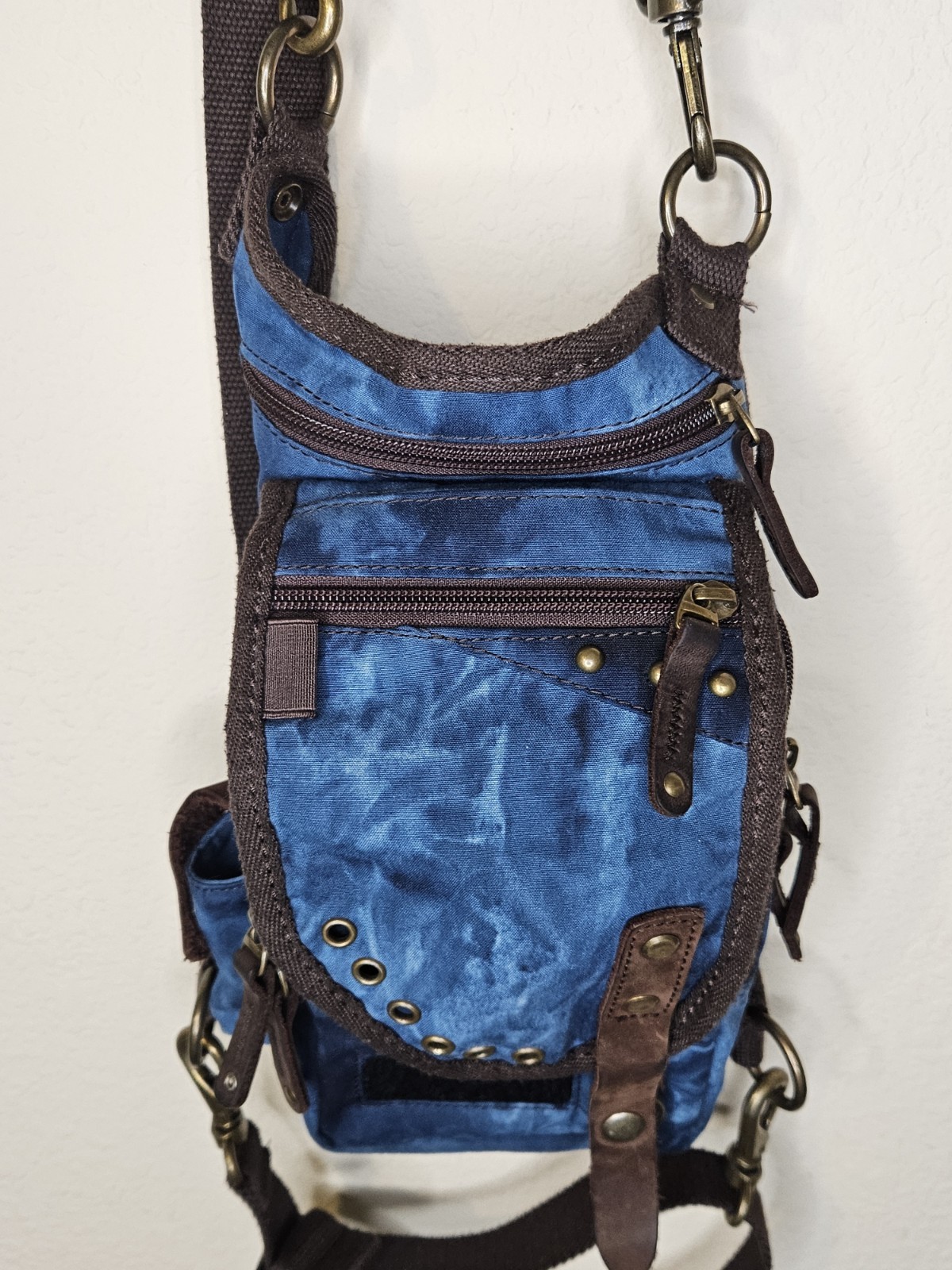 Ukoala Wrangler II Compact Blue Tie Dye Sling Crossbody Conceal Carry Bag