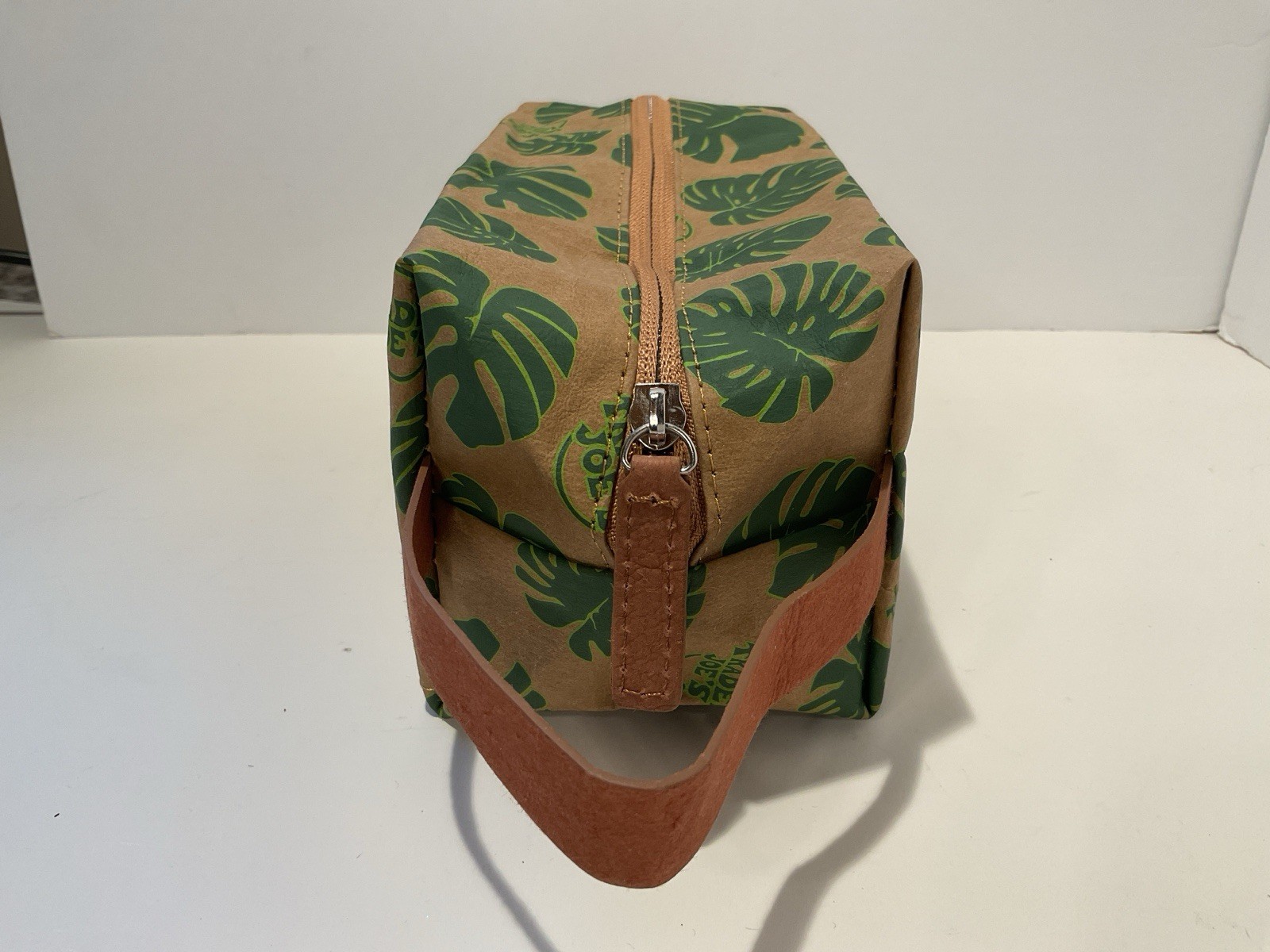 Trader Joes Travel Dopp Kit Toiletry Bag Reusable Makeup Palms Washable Paper