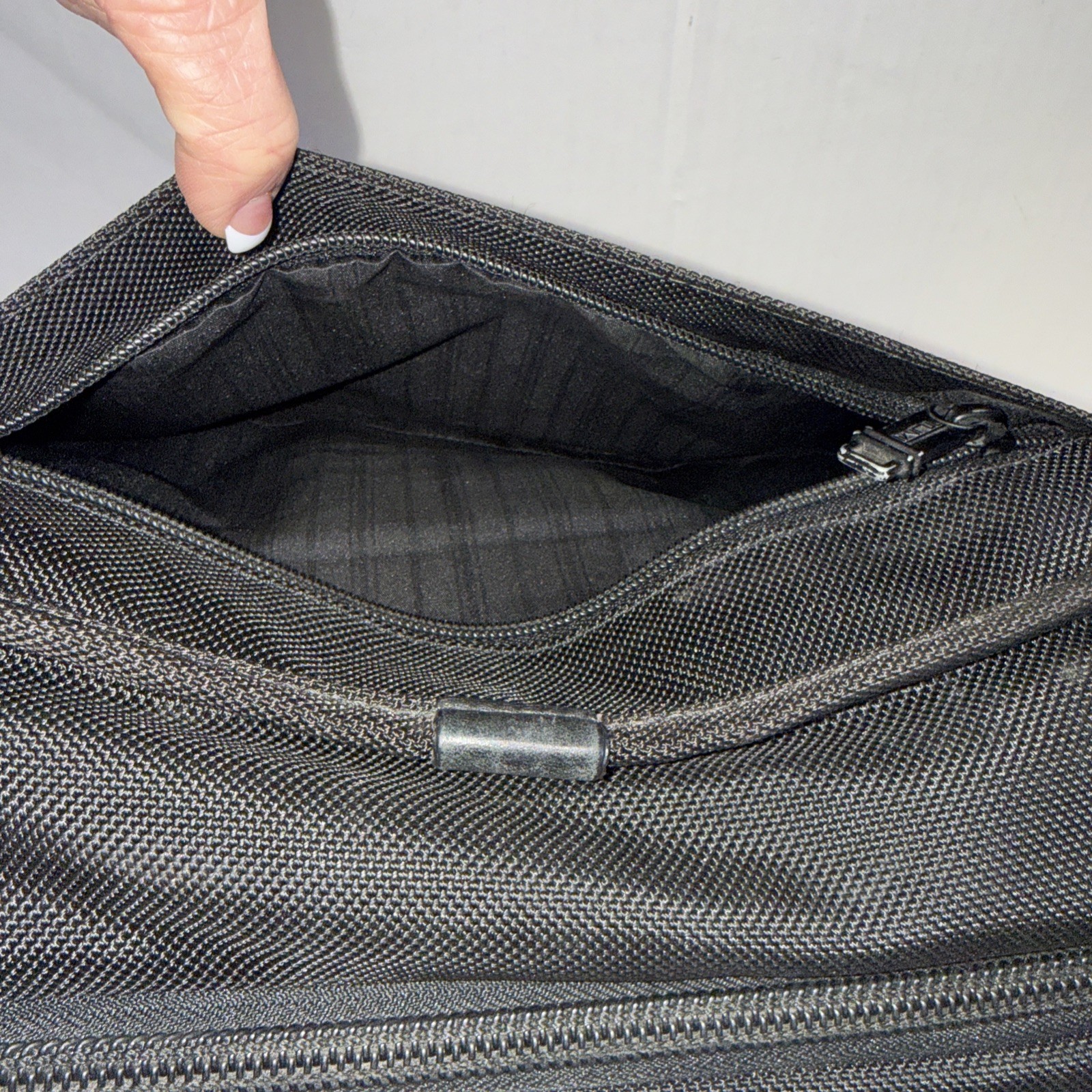 Tumi Alpha 3 Black Ballistic Nylon Designer Expandable Organizer Laptop Brief