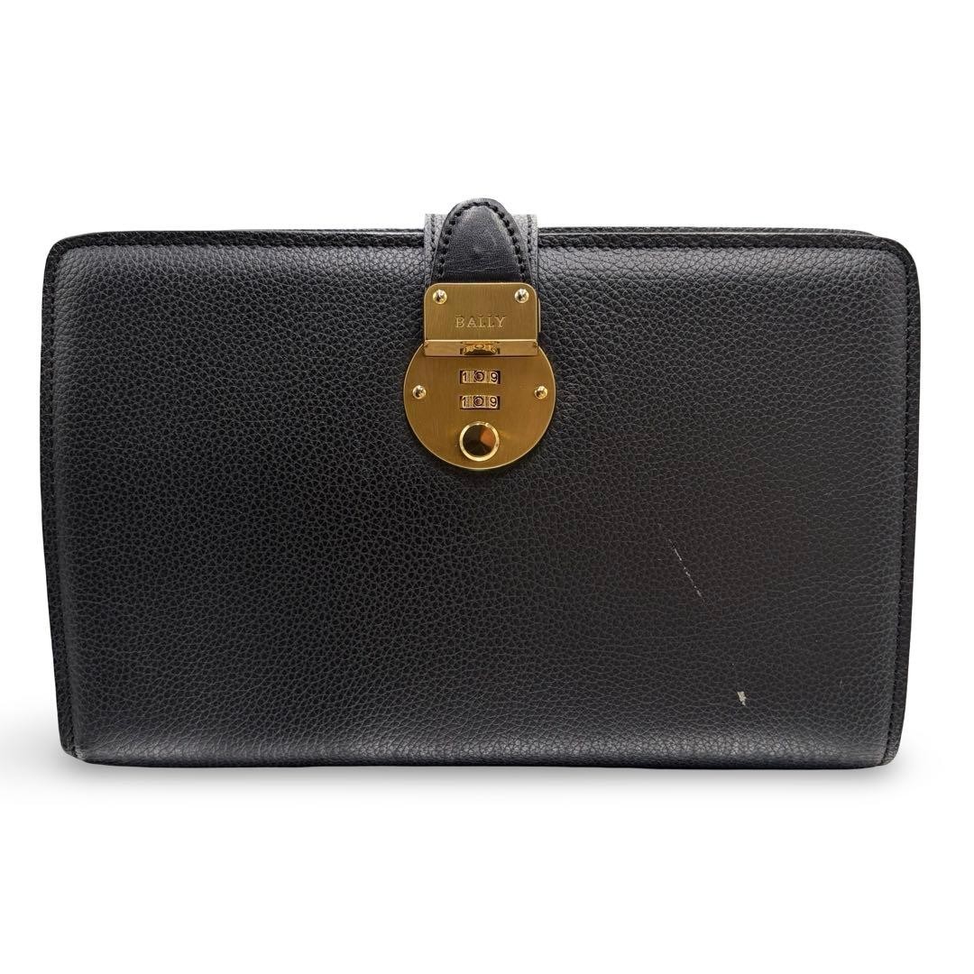 Authentic Bally Leather Clutch Bag Black 17cm x 24.5cm Dress Casual Stylish