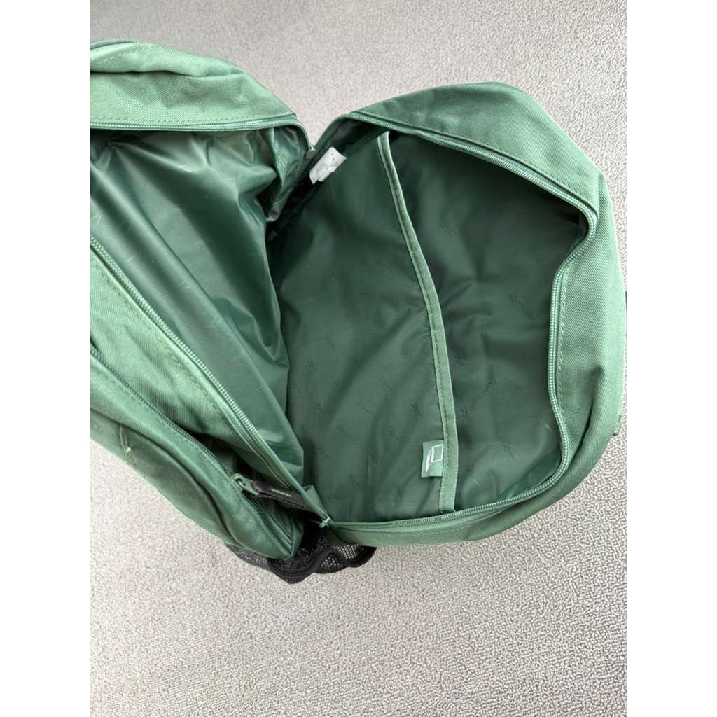 Reebok Jaylen Backpack Green 20L Capacity Multi Pocket Zip Logo School & Travel