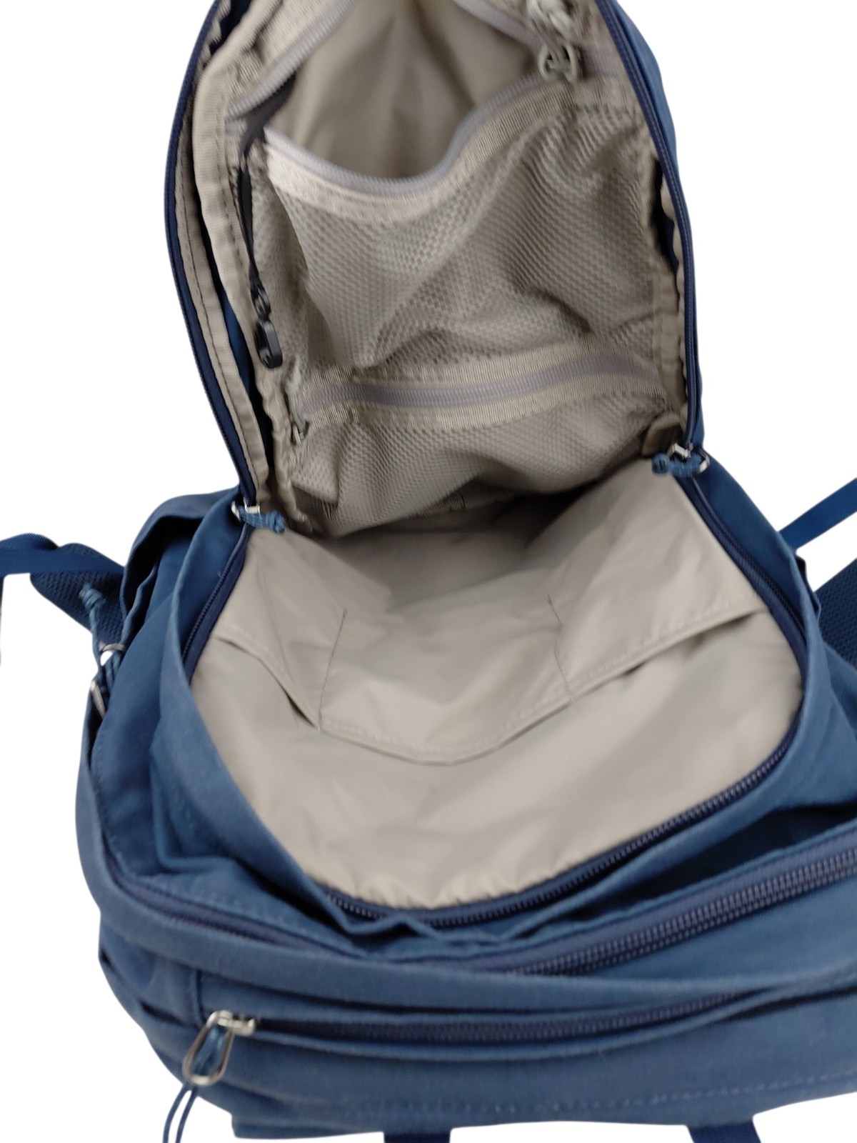 Fjallraven Raven 20 – Navy Backpack Mult pockets
