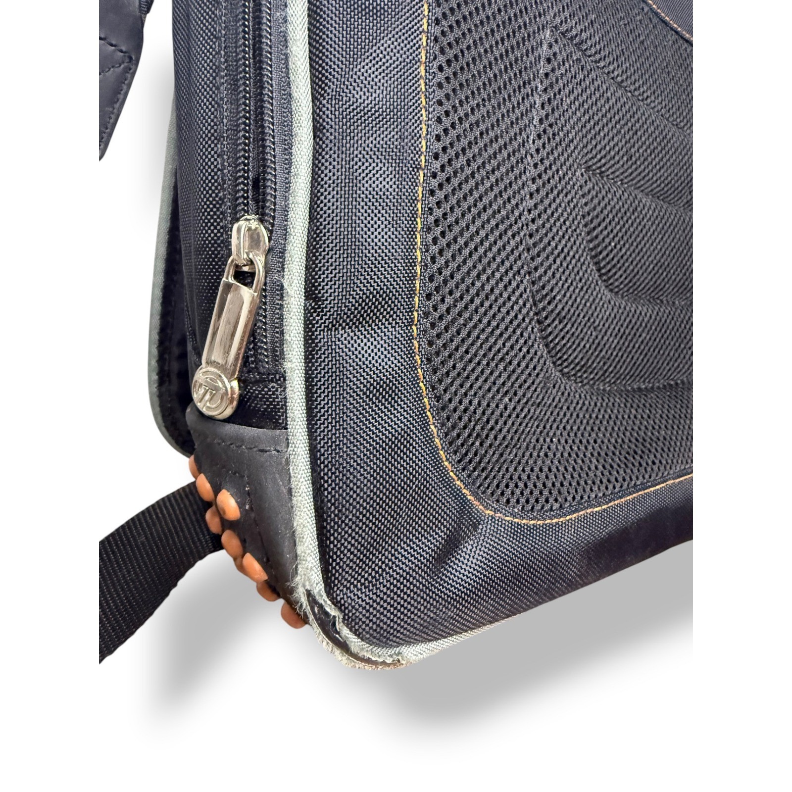 Targus Urban Messenger Laptop Bag Black TSM005US