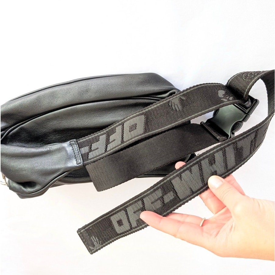 Off-White Logo Print Belt Black Leather Italy Bag
