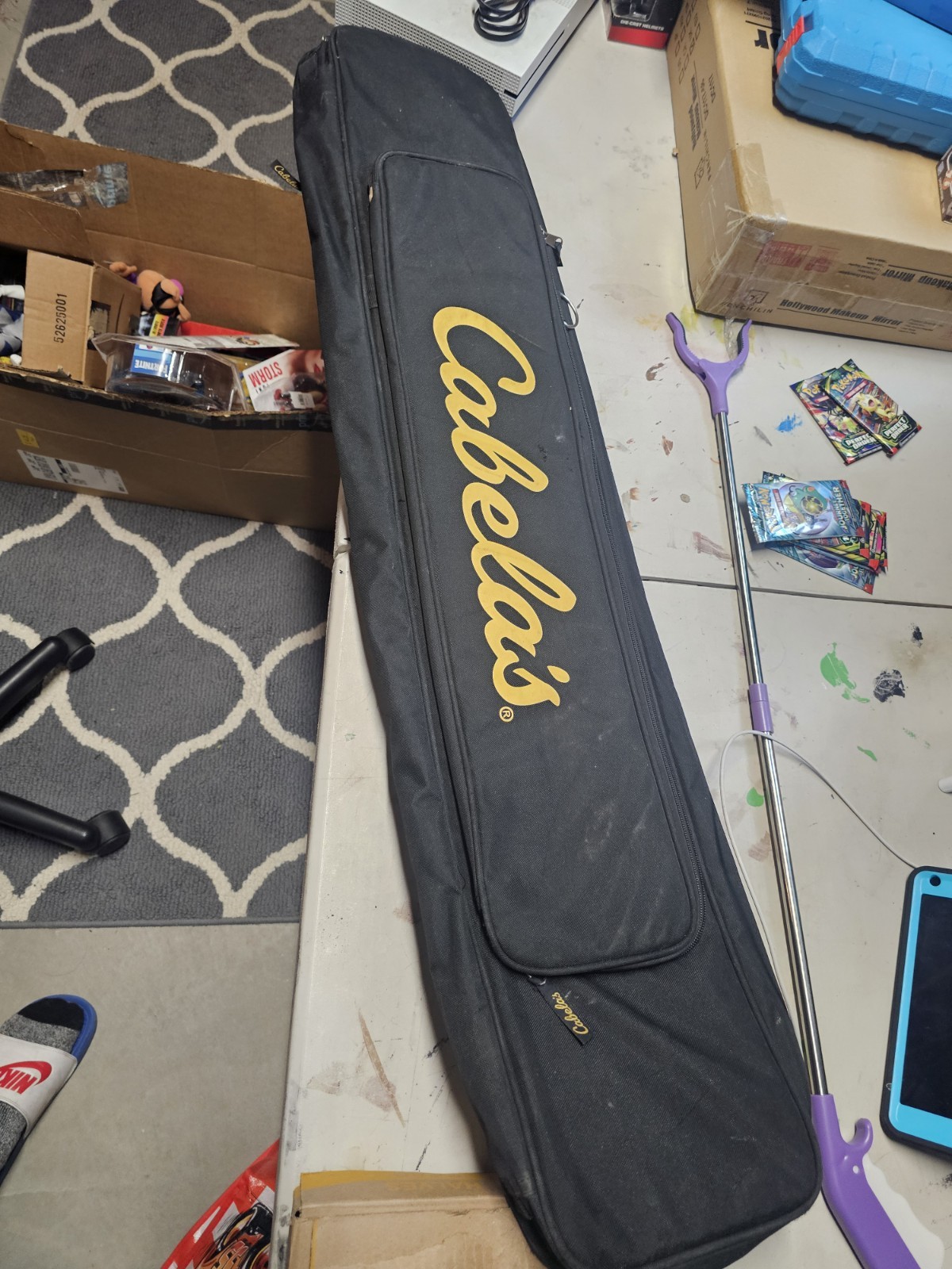 Cabellas Sportsman Bag
