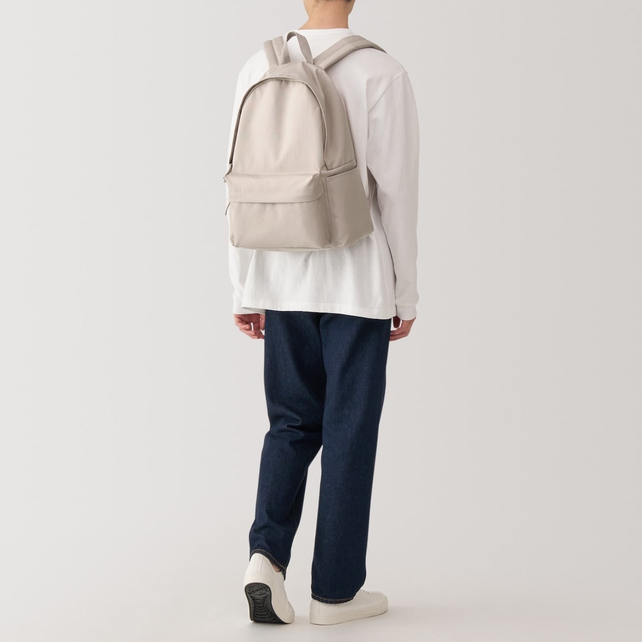 Water-Repellent Lightweight Shoulder Relief Rucksack Light Beige 17x13x6in 20L