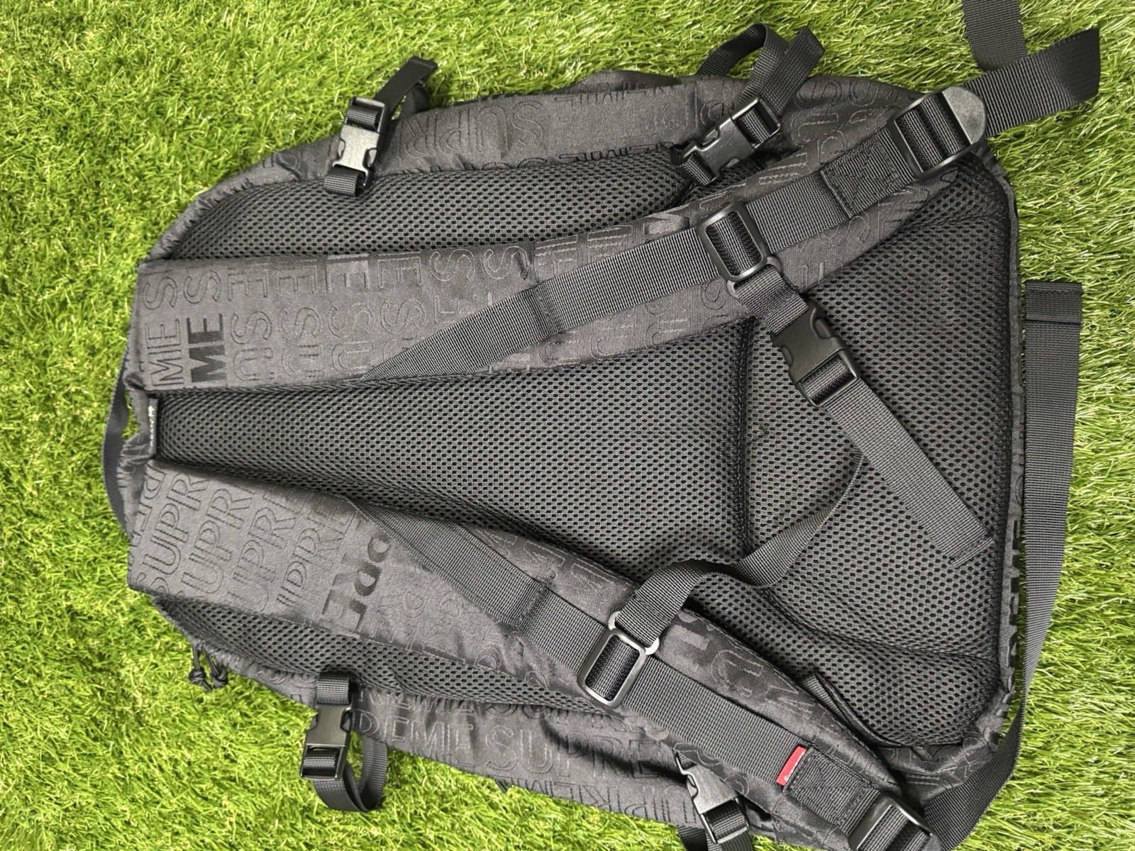 Supreme Black Logo Backpack Adjustable Straps Padded Back Designer