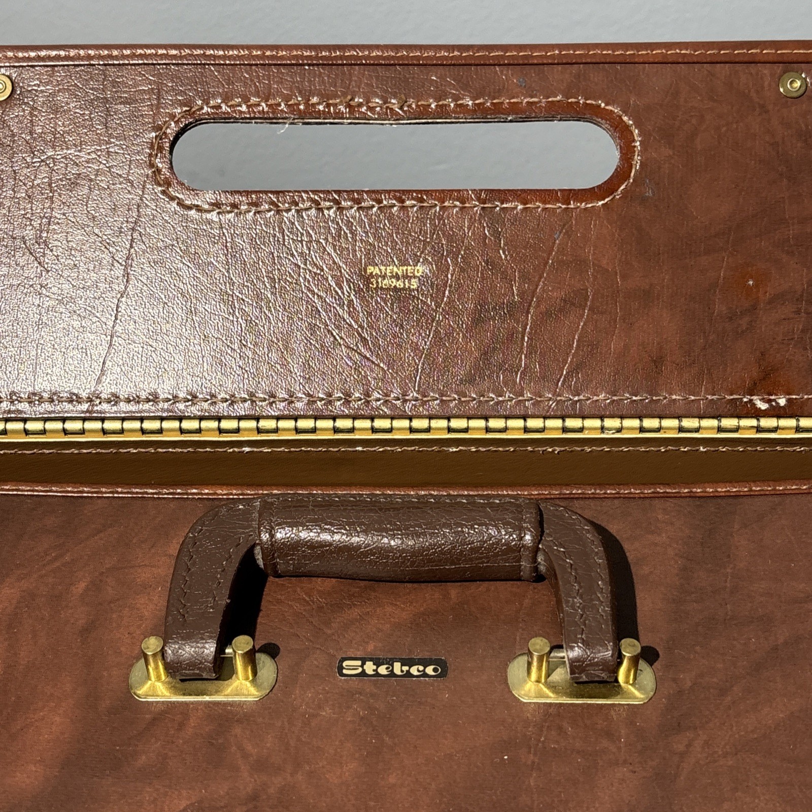 Vintage Stebco Tufide Pilot Hard Case Briefcase Brown Made USA No Key 18”x13”x8”